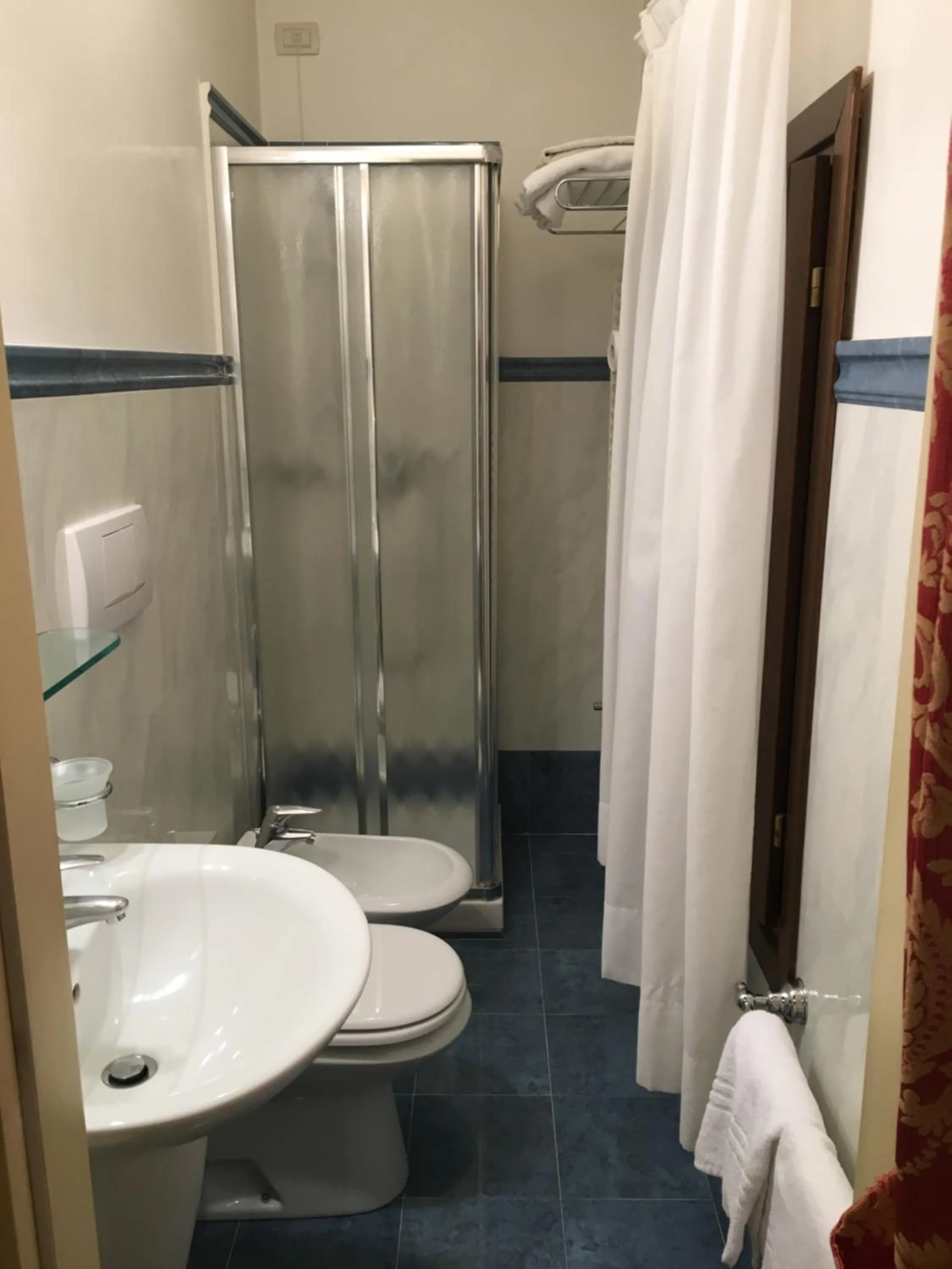 Bathroom in Hotel Al Vagon