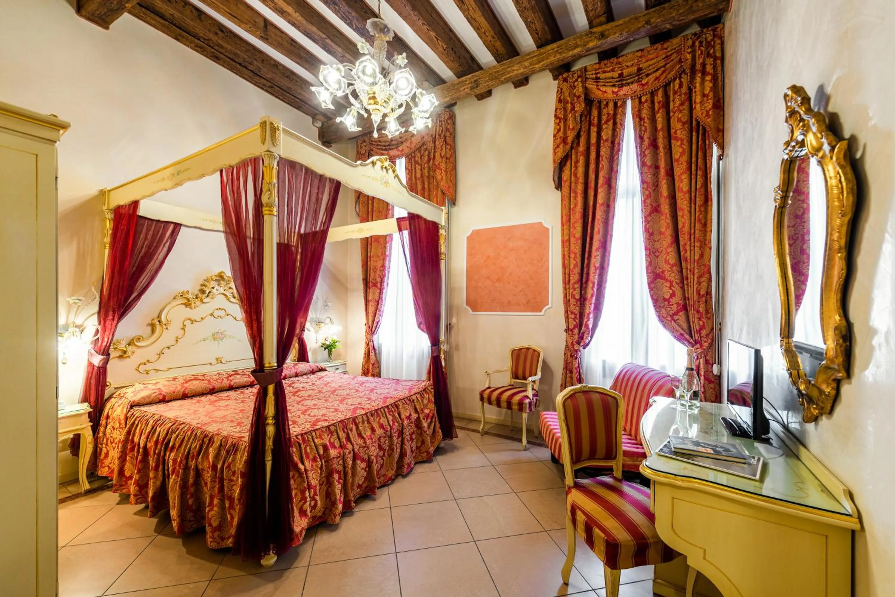 Photo of the whole room, Bed in Hotel Al Vagon