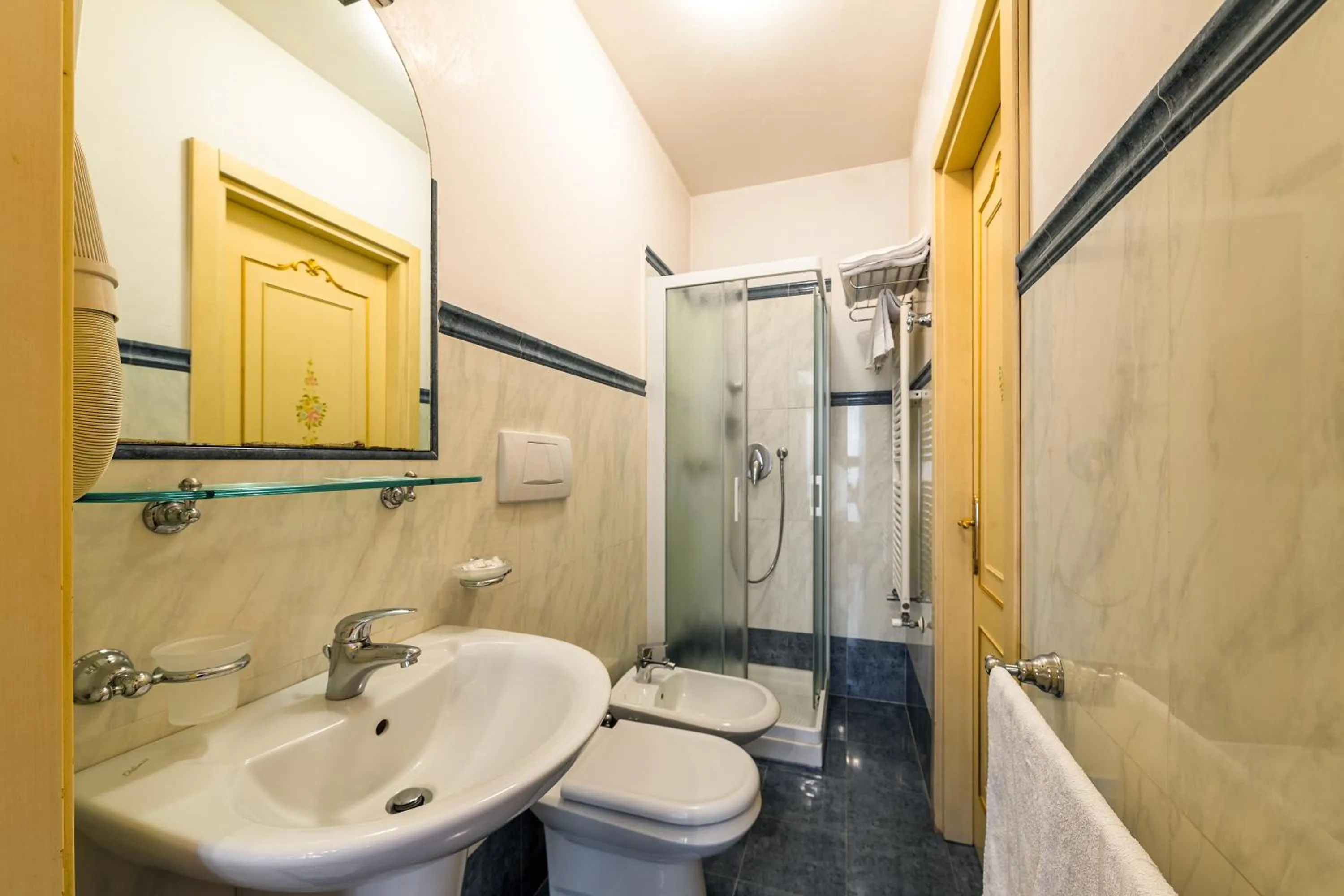 Bathroom in Hotel Al Vagon