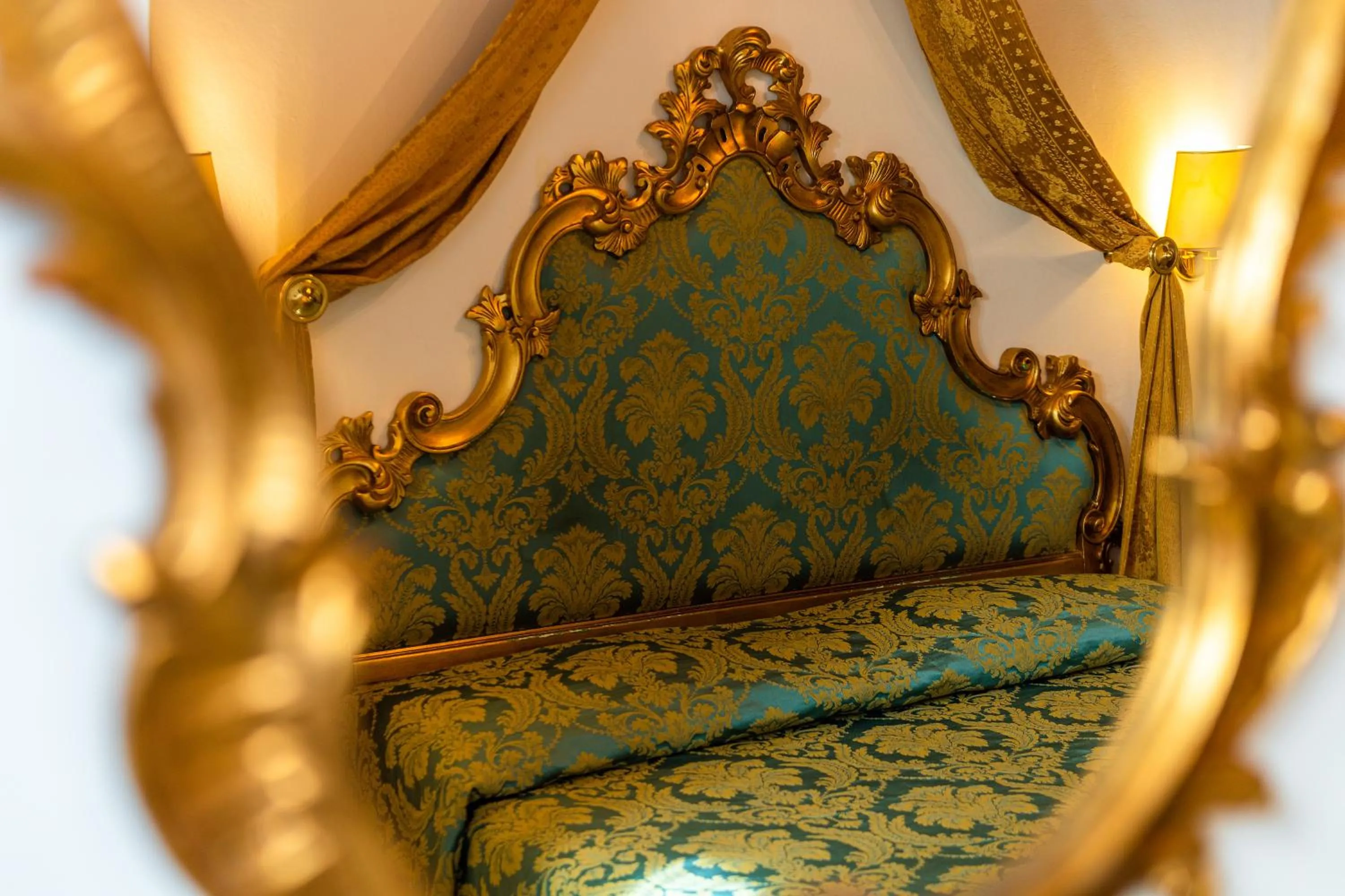 Bed in Hotel Al Vagon