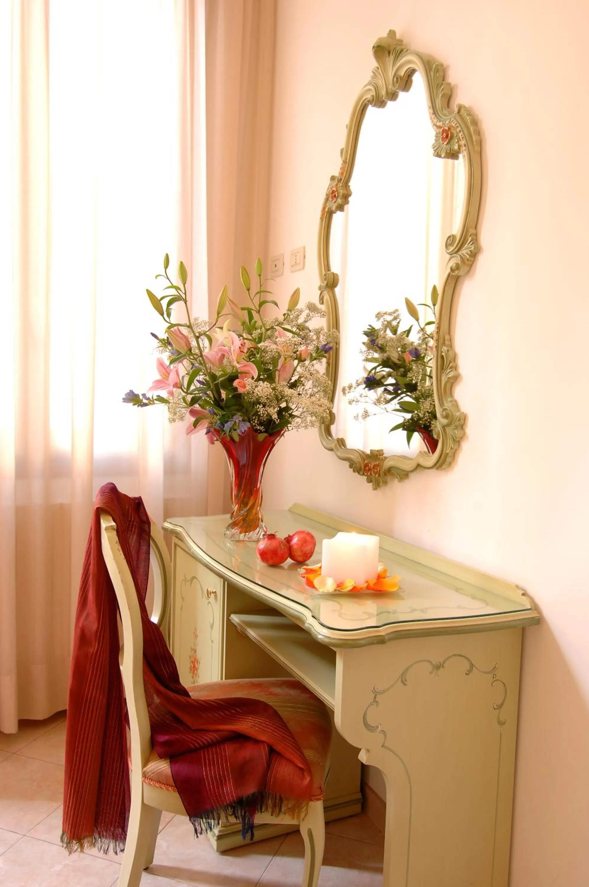 Decorative detail in Hotel Al Vagon