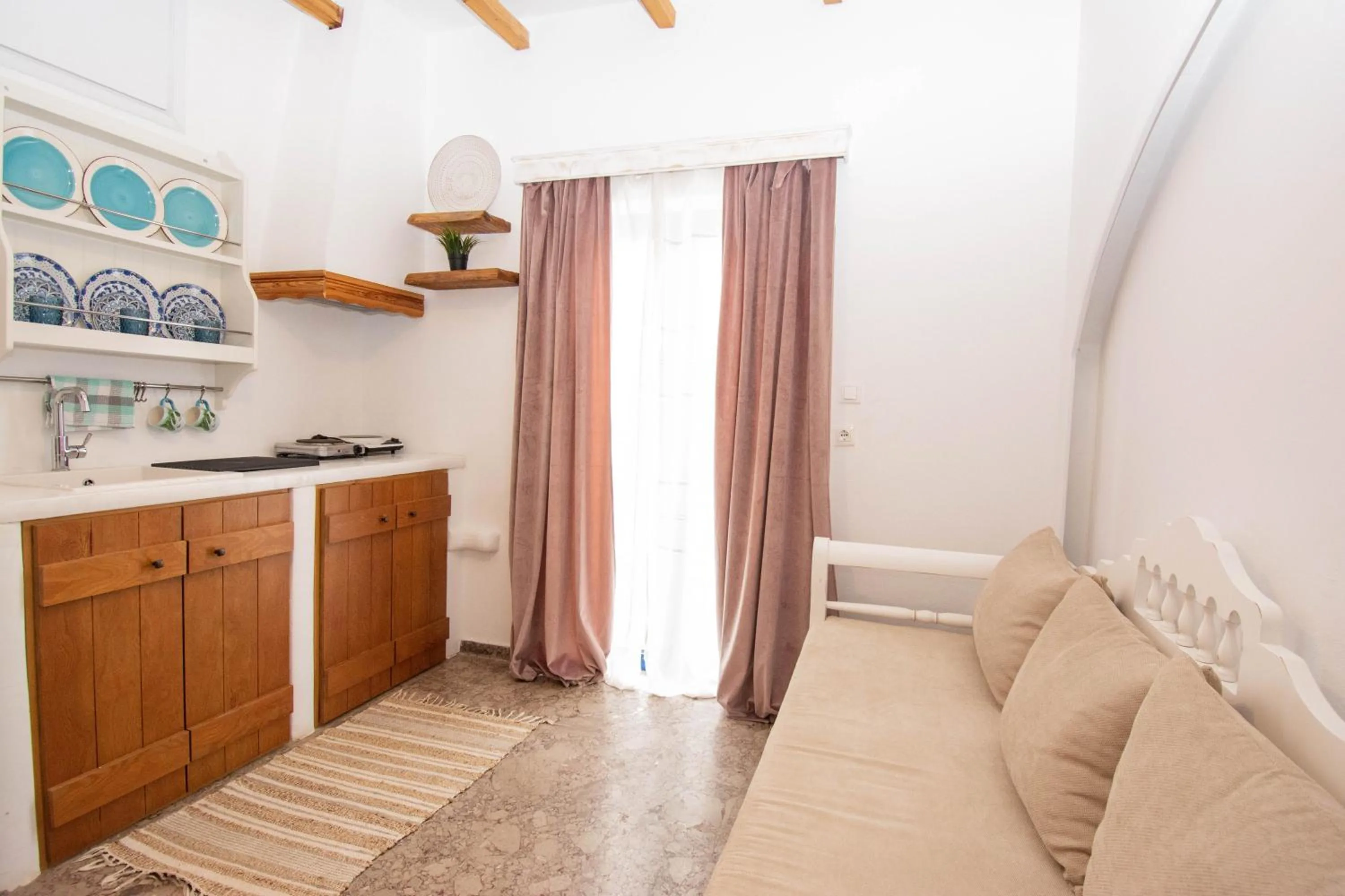 OV Suites "by Checkin"