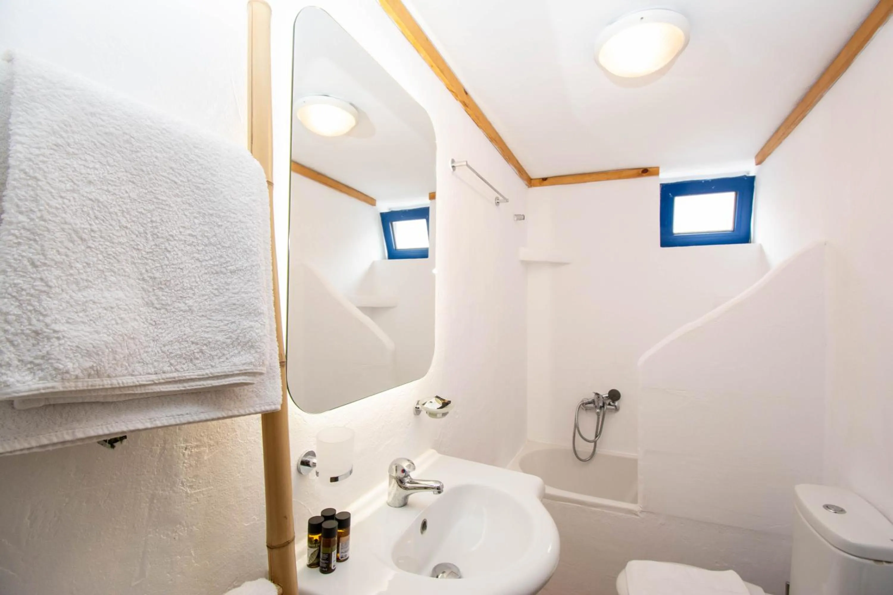 OV Suites "by Checkin"