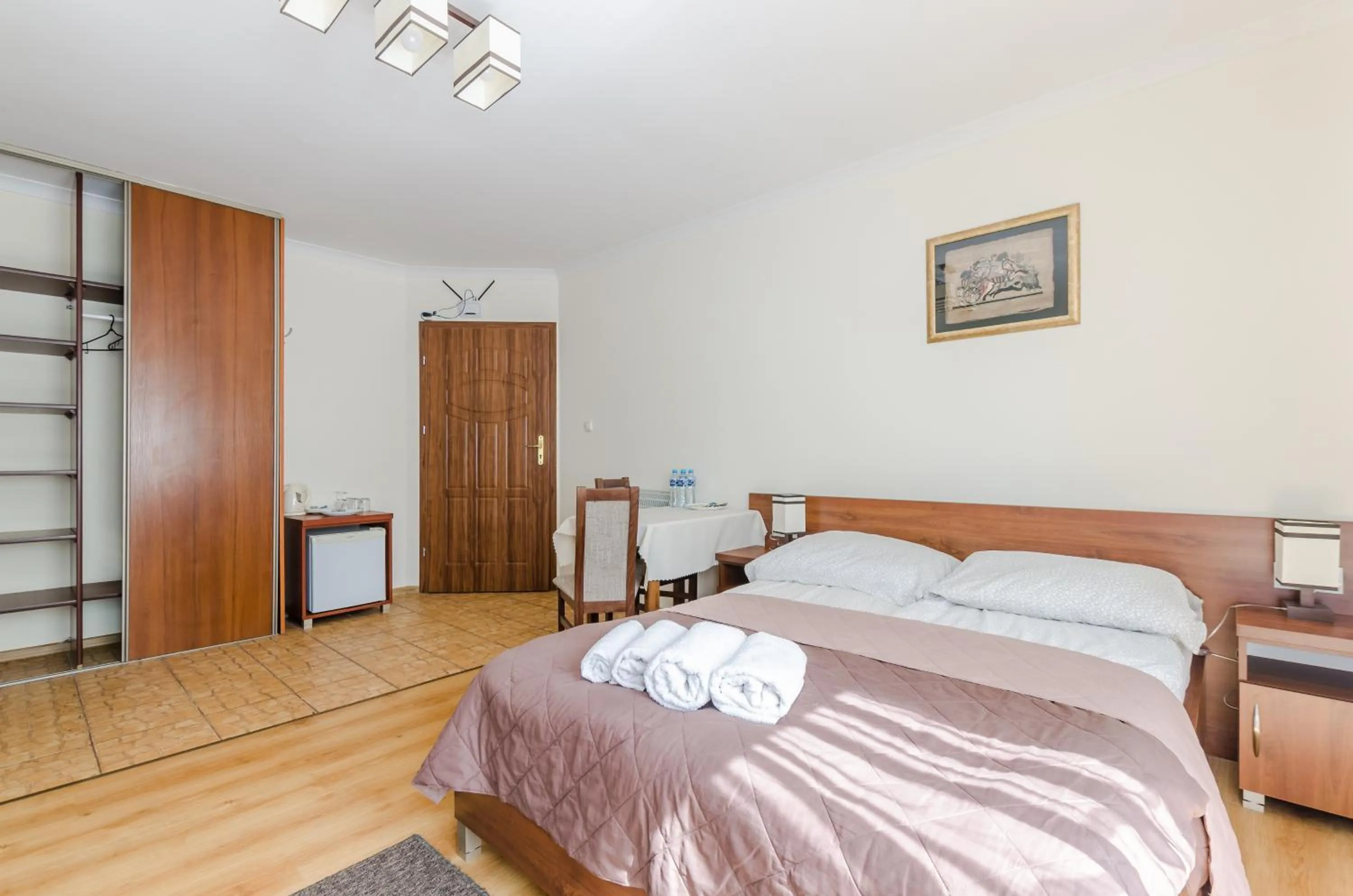 Bed in RAMZES-pokoje z balkonami,parking,Blisko do plaży Ustka