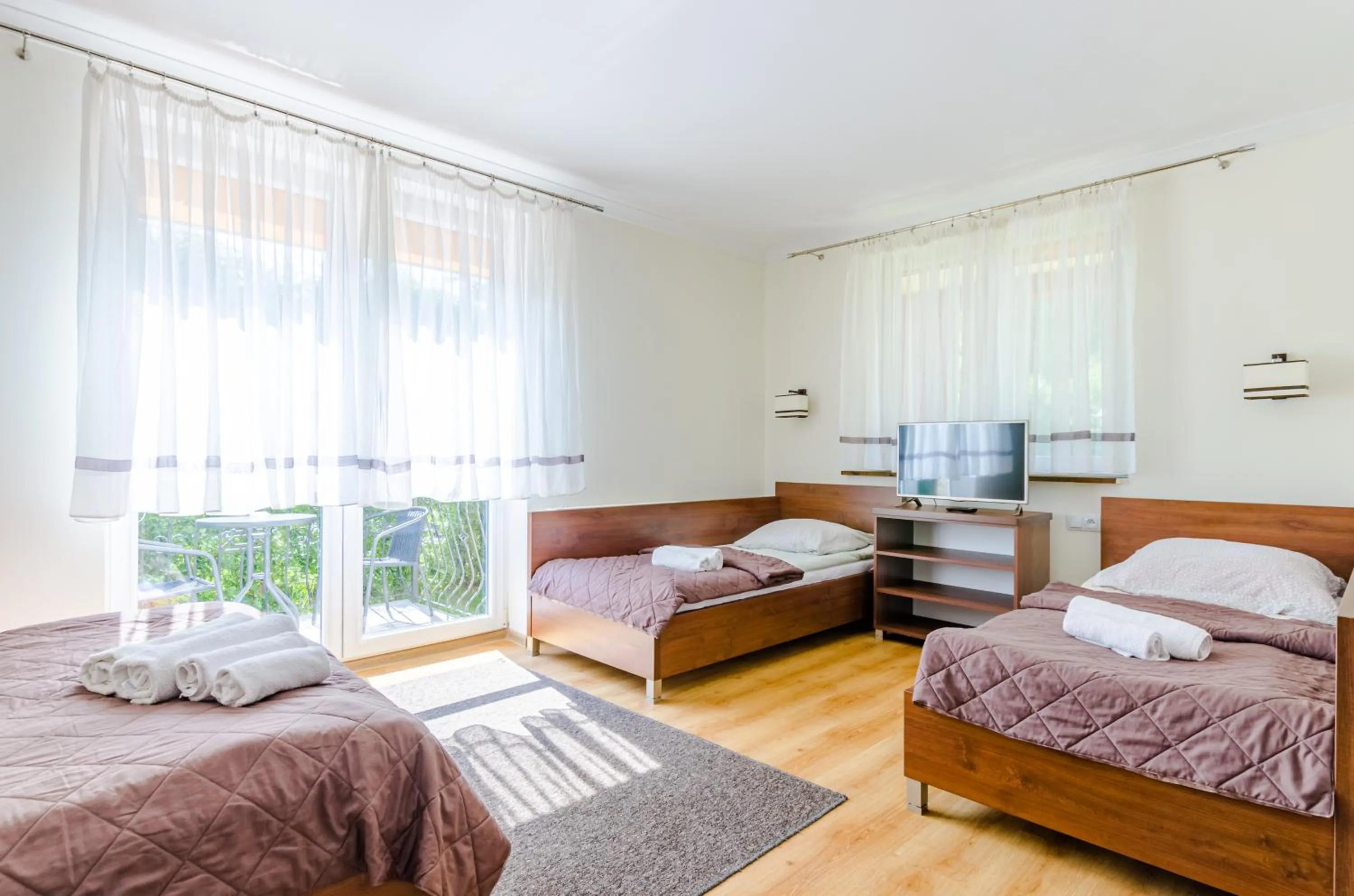 Bed in RAMZES-pokoje z balkonami,parking,Blisko do plaży Ustka