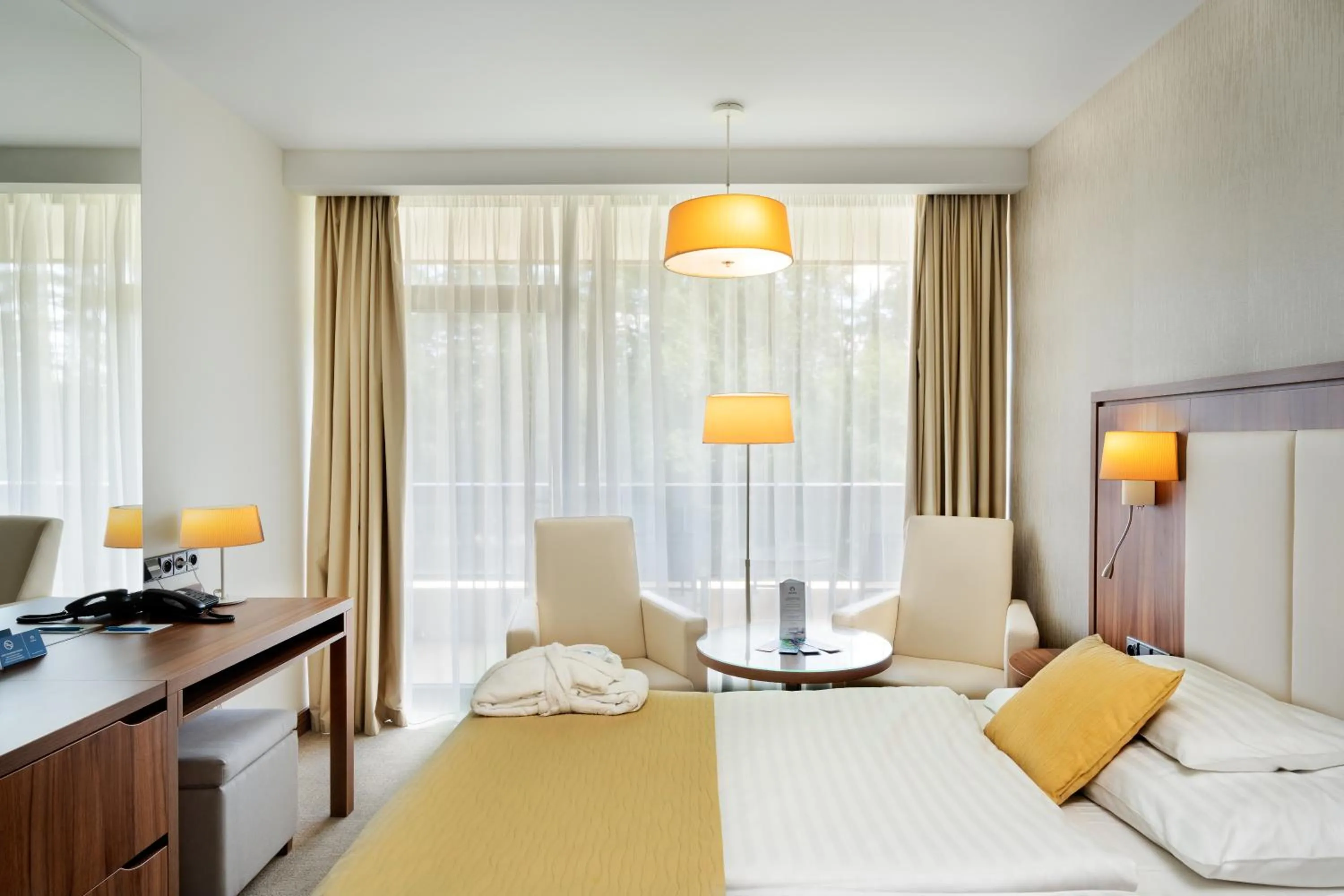 Bedroom, Bed in Ensana Esplanade