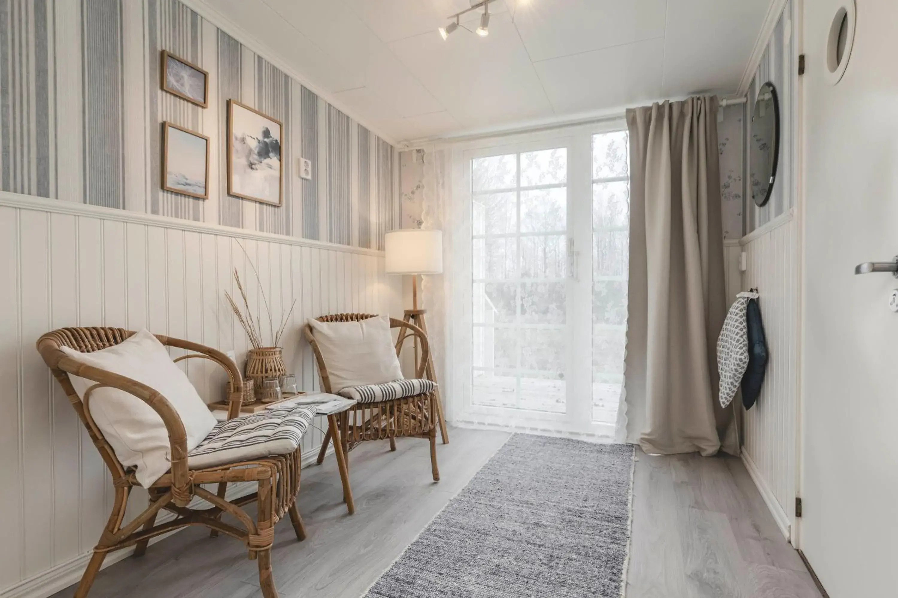 Double Room with Private Bathroom in Naya Retreat & Hotell Double Room with Private Bathroom in Naya Retreat & Hotell