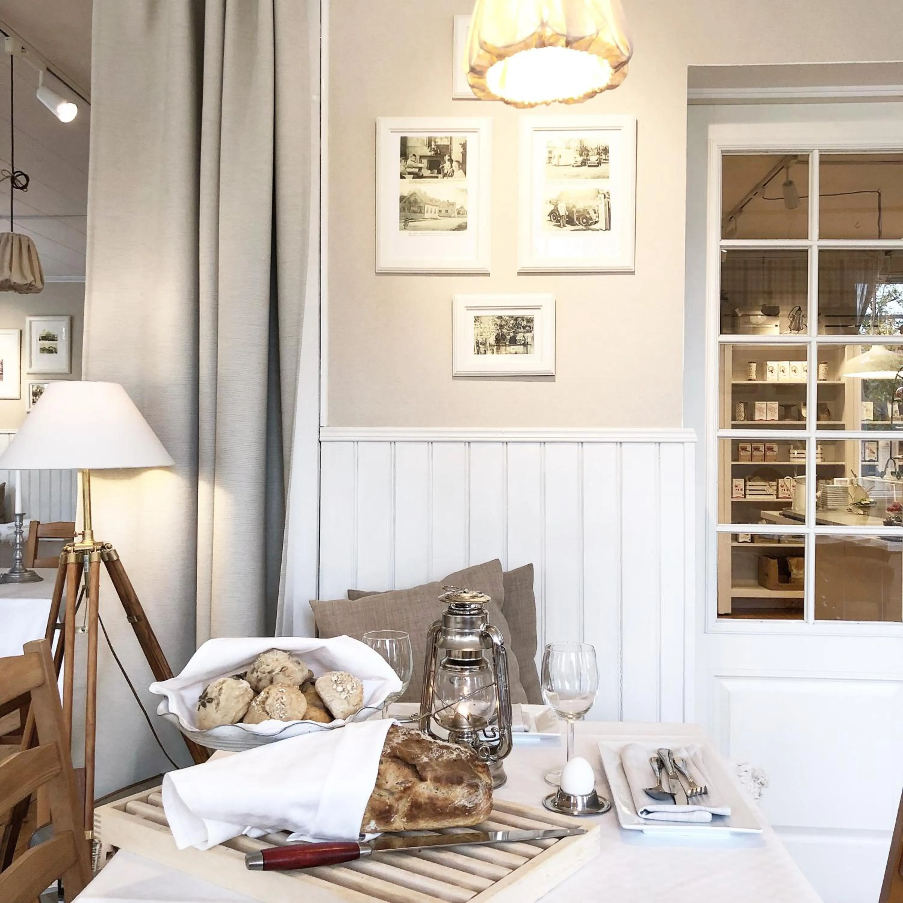 Breakfast in Eco by StrandNära