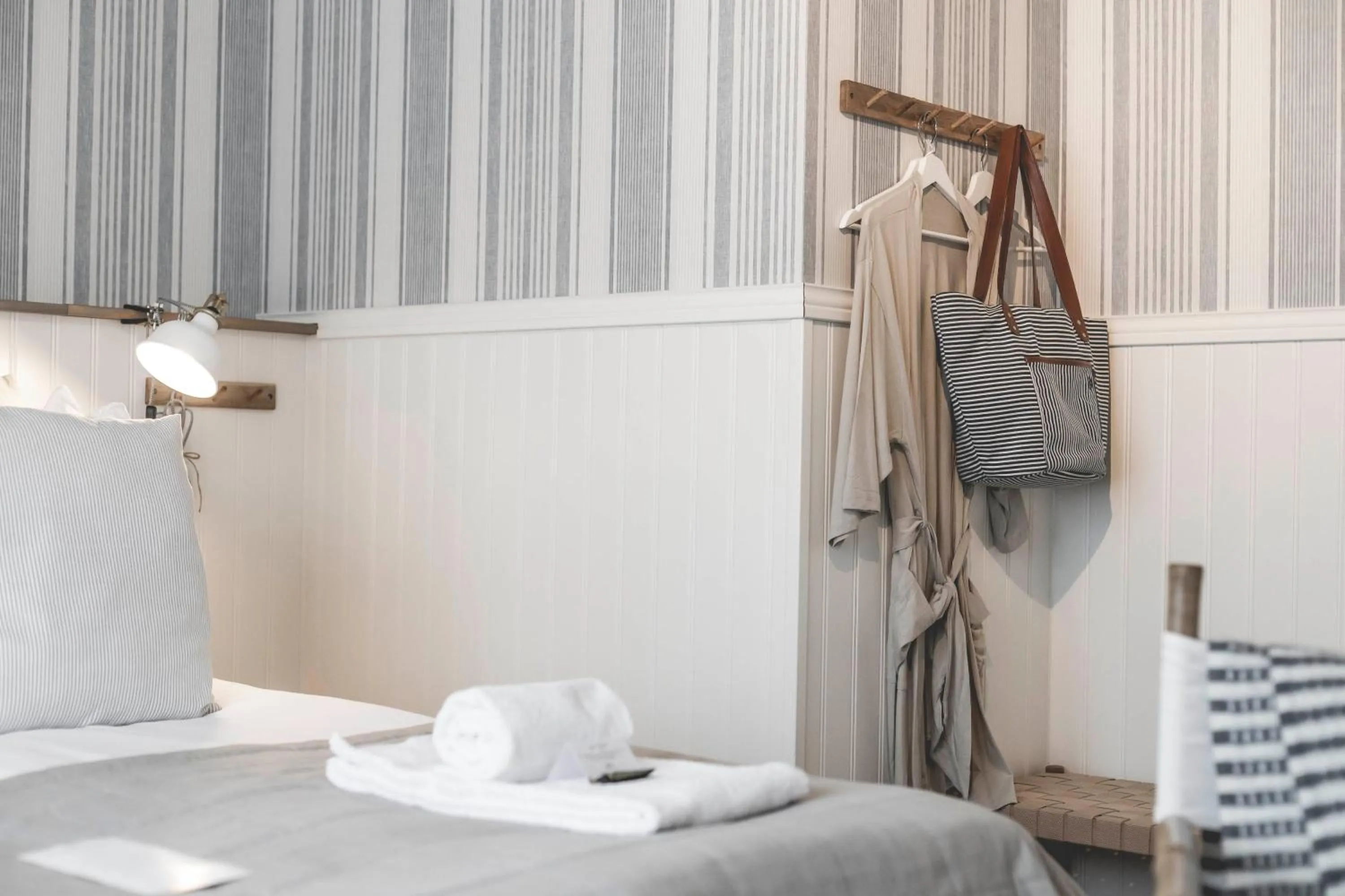 Bed in Naya Retreat & Hotell