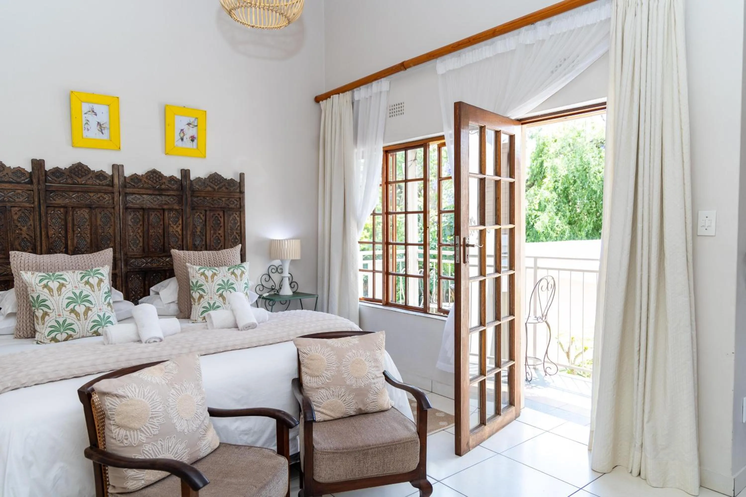 Bedroom in LA Guesthouse