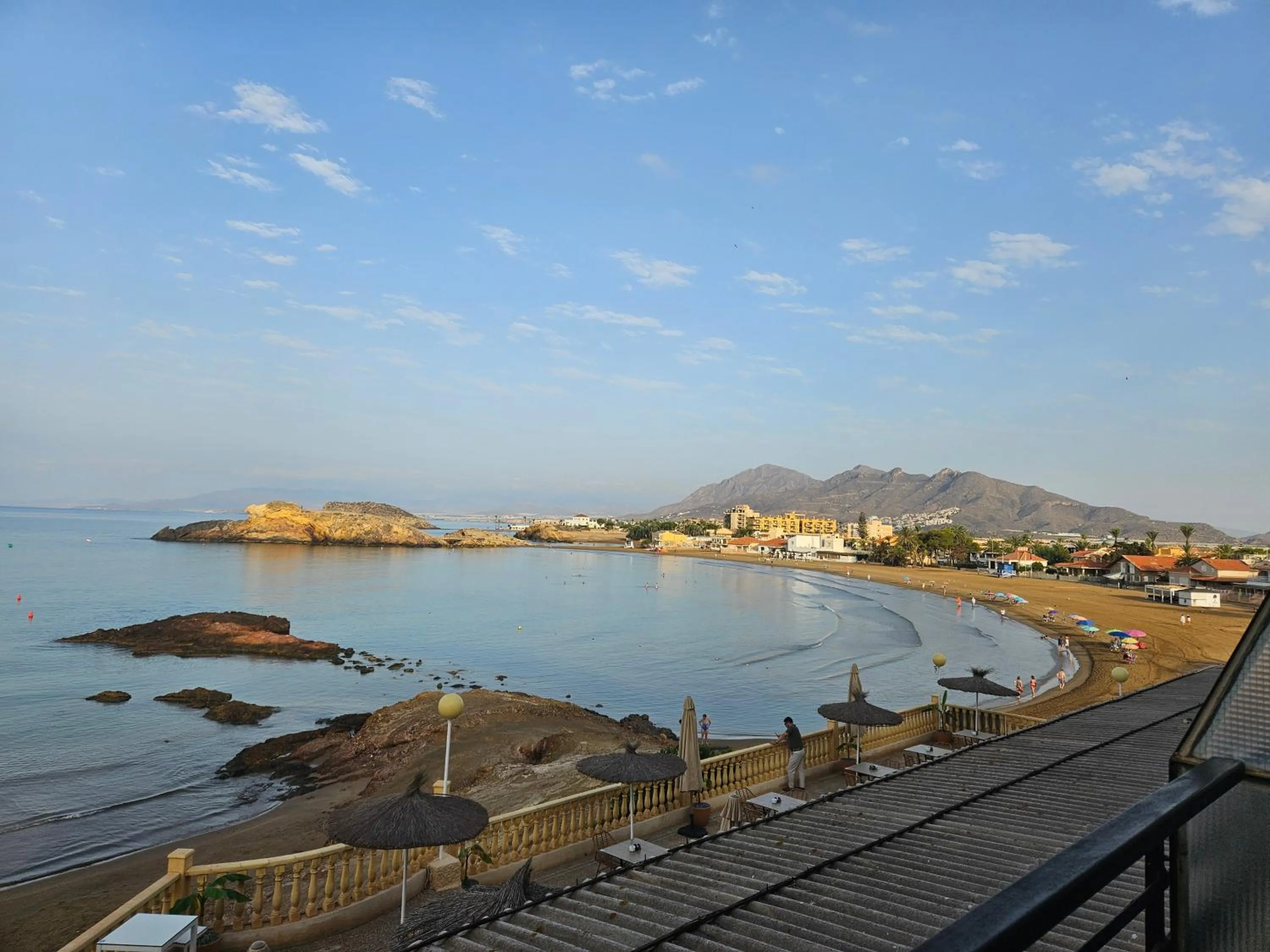 Beach in Bahía - 30º hotels