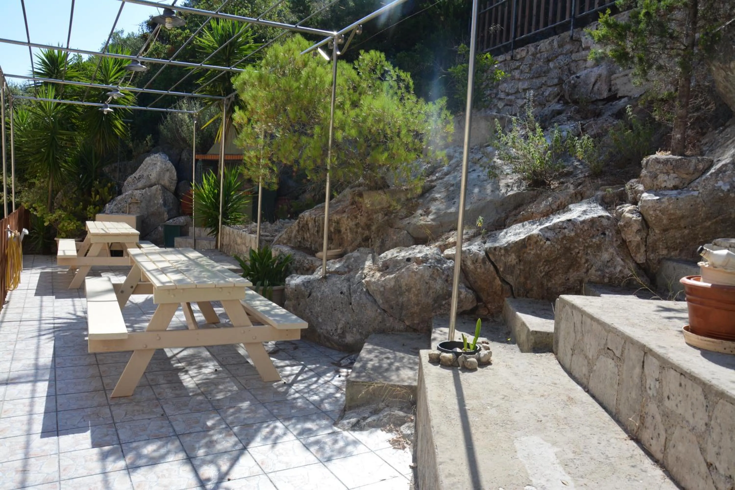 Aristotelis Apartments