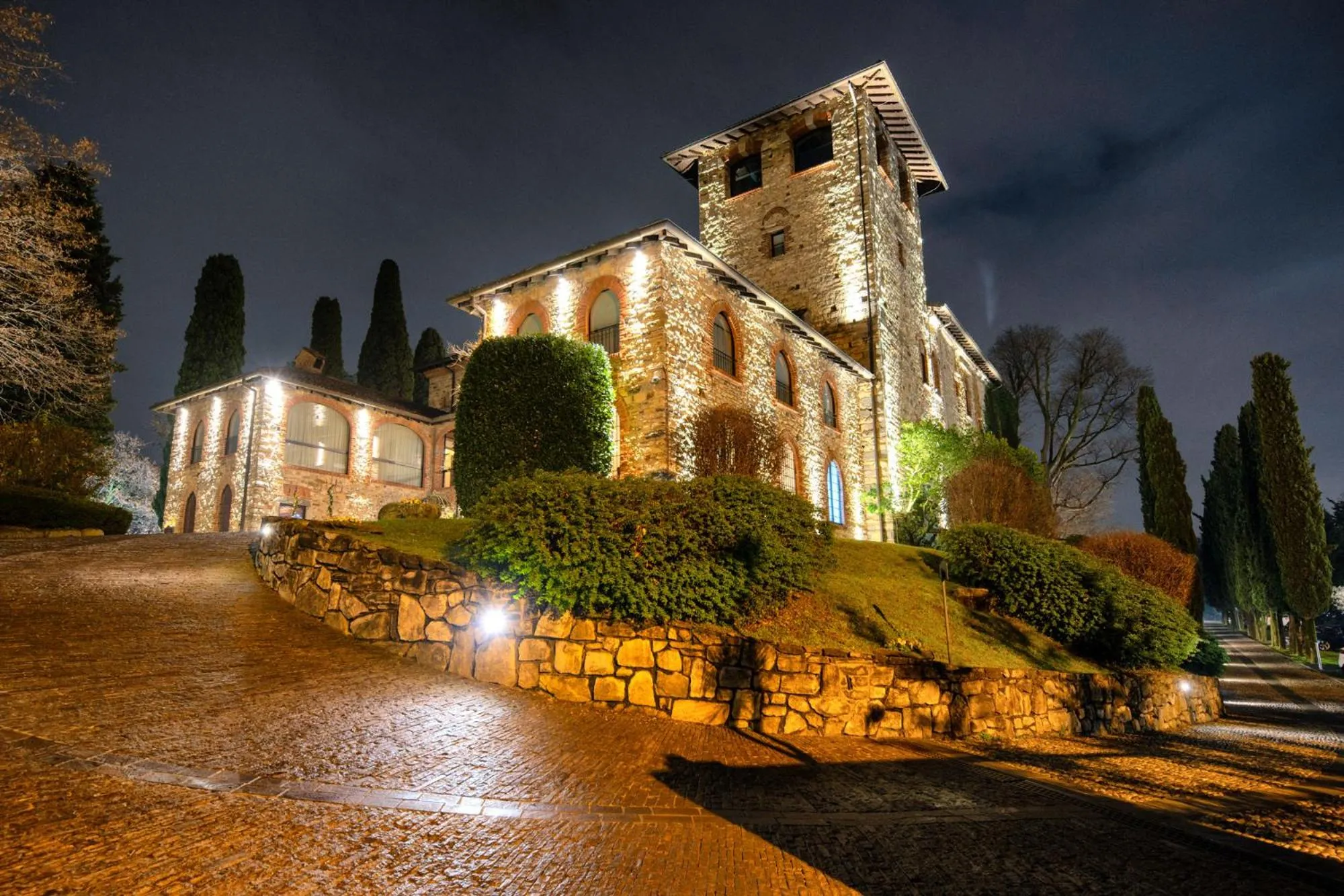 Night in Relais & Spa Castello di Casiglio