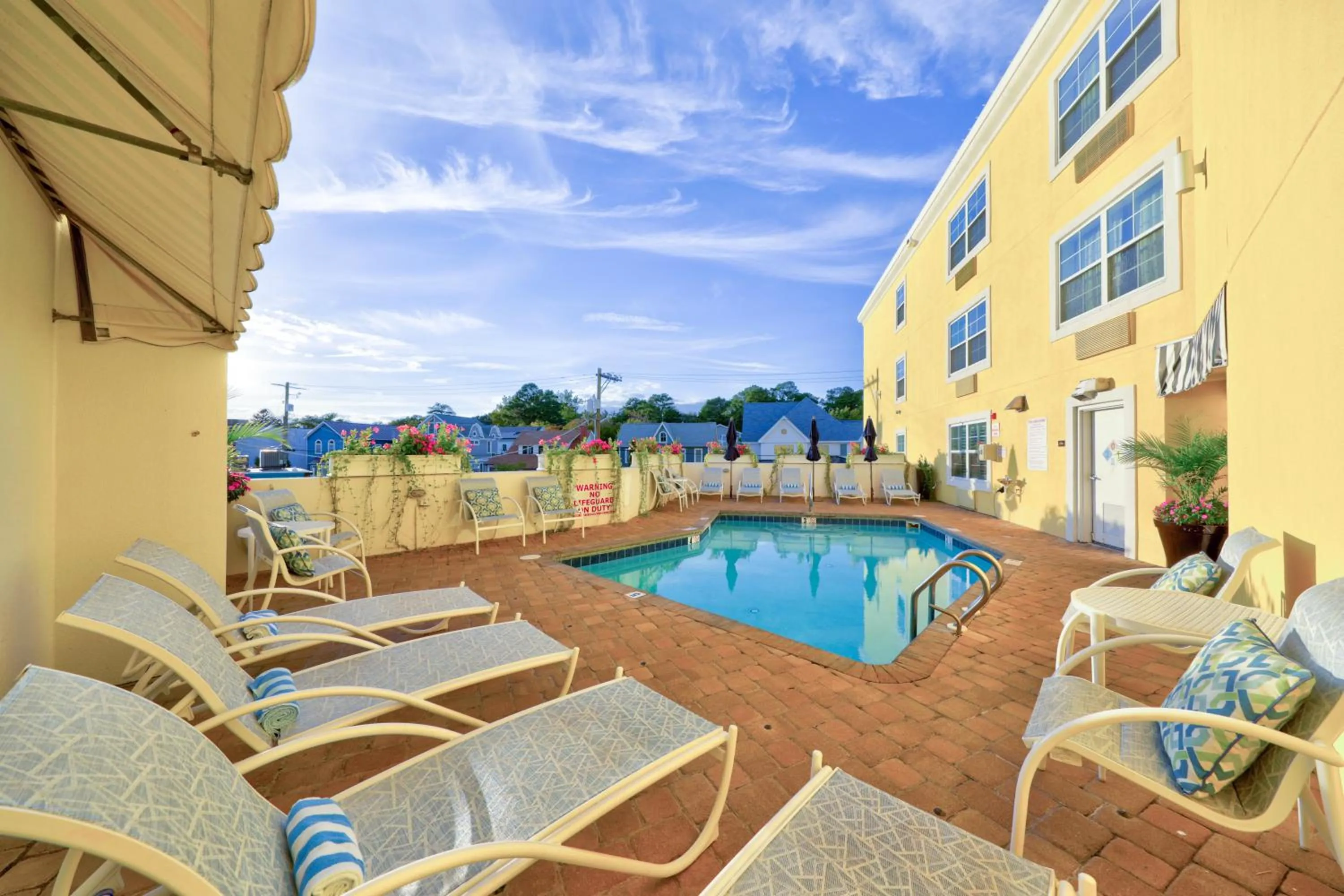 Pool view in Hotel Rehoboth