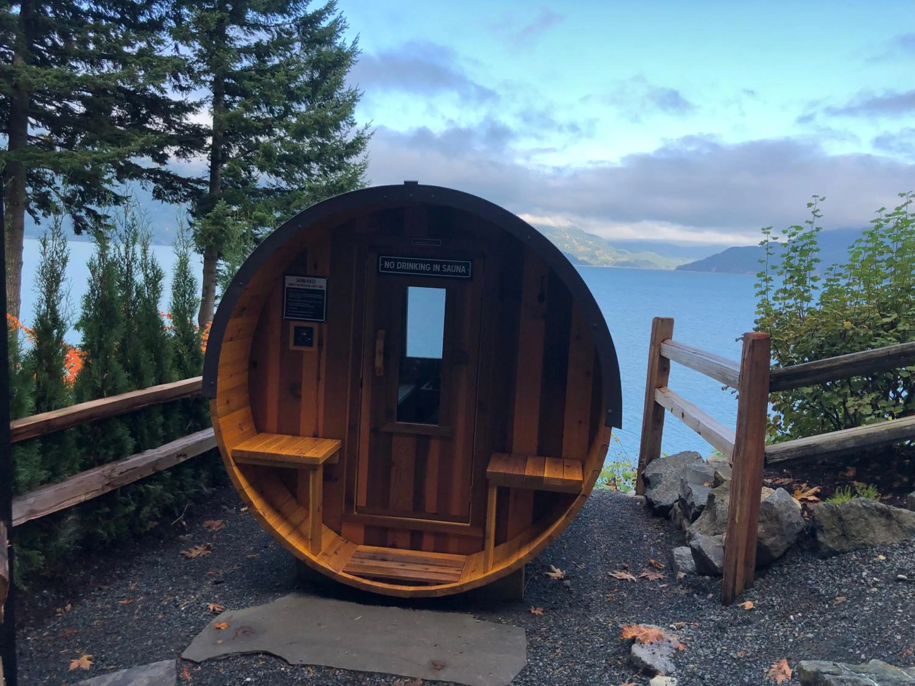 The Lodge on Harrison Lake