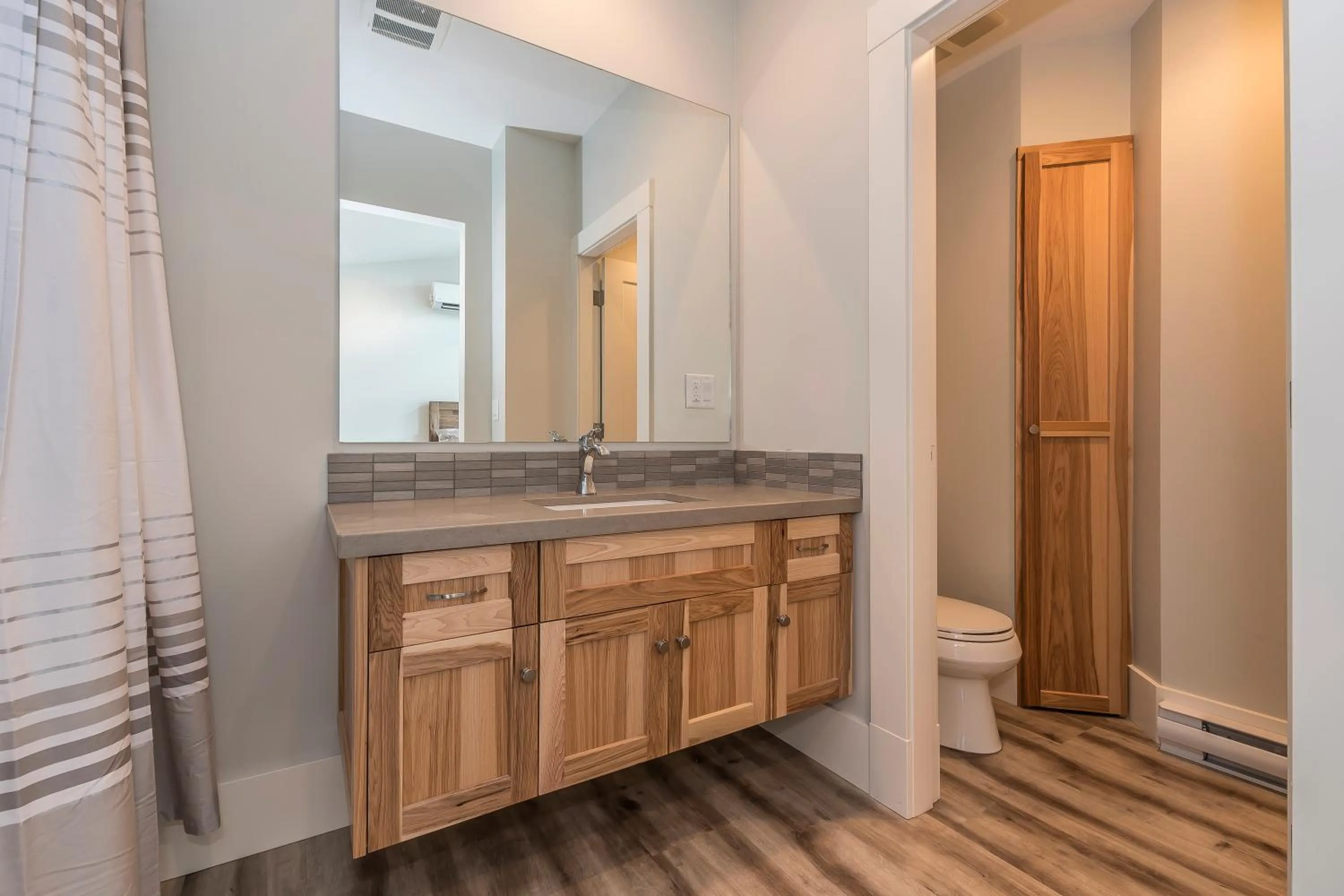 The Lodge on Harrison Lake