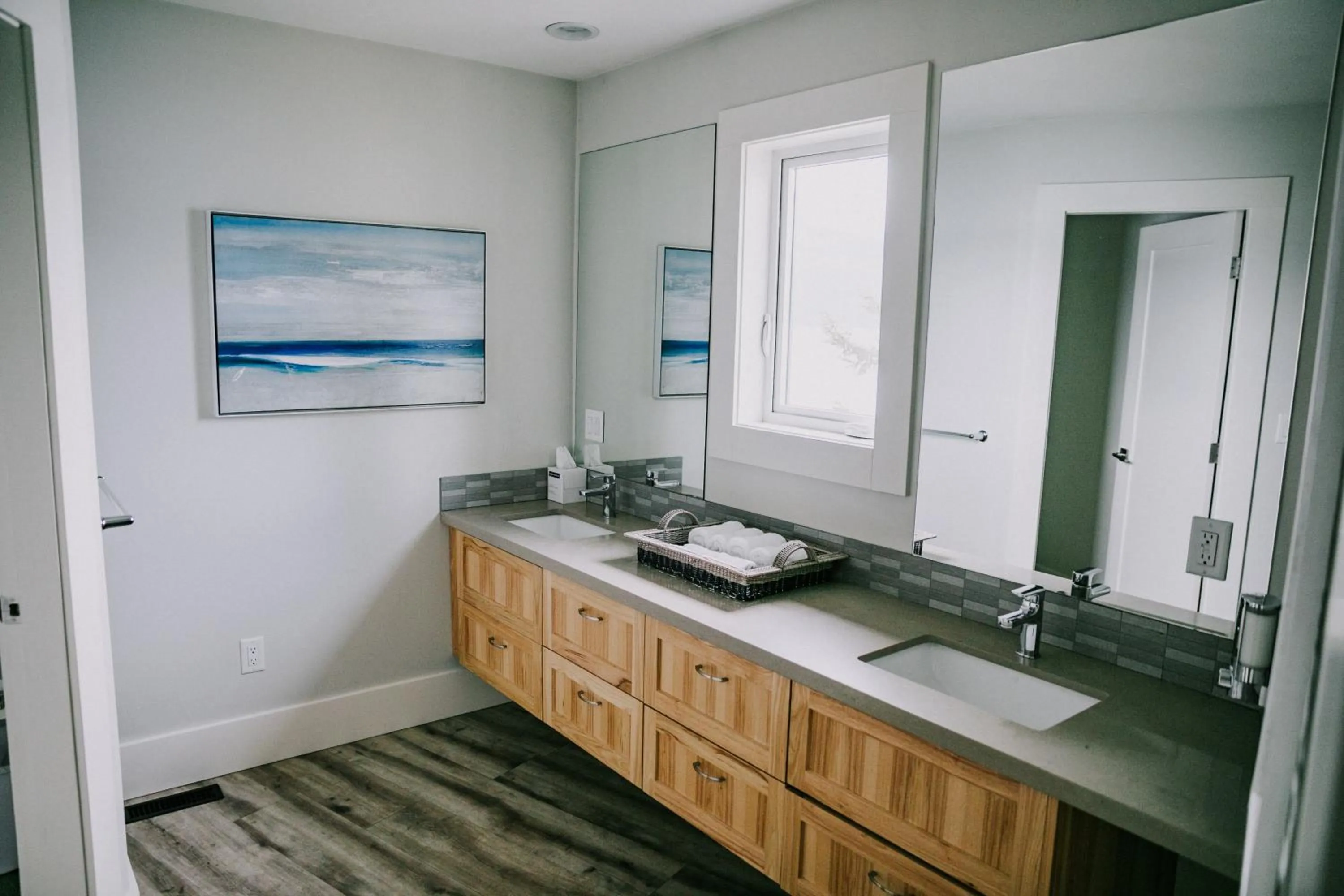 The Lodge on Harrison Lake