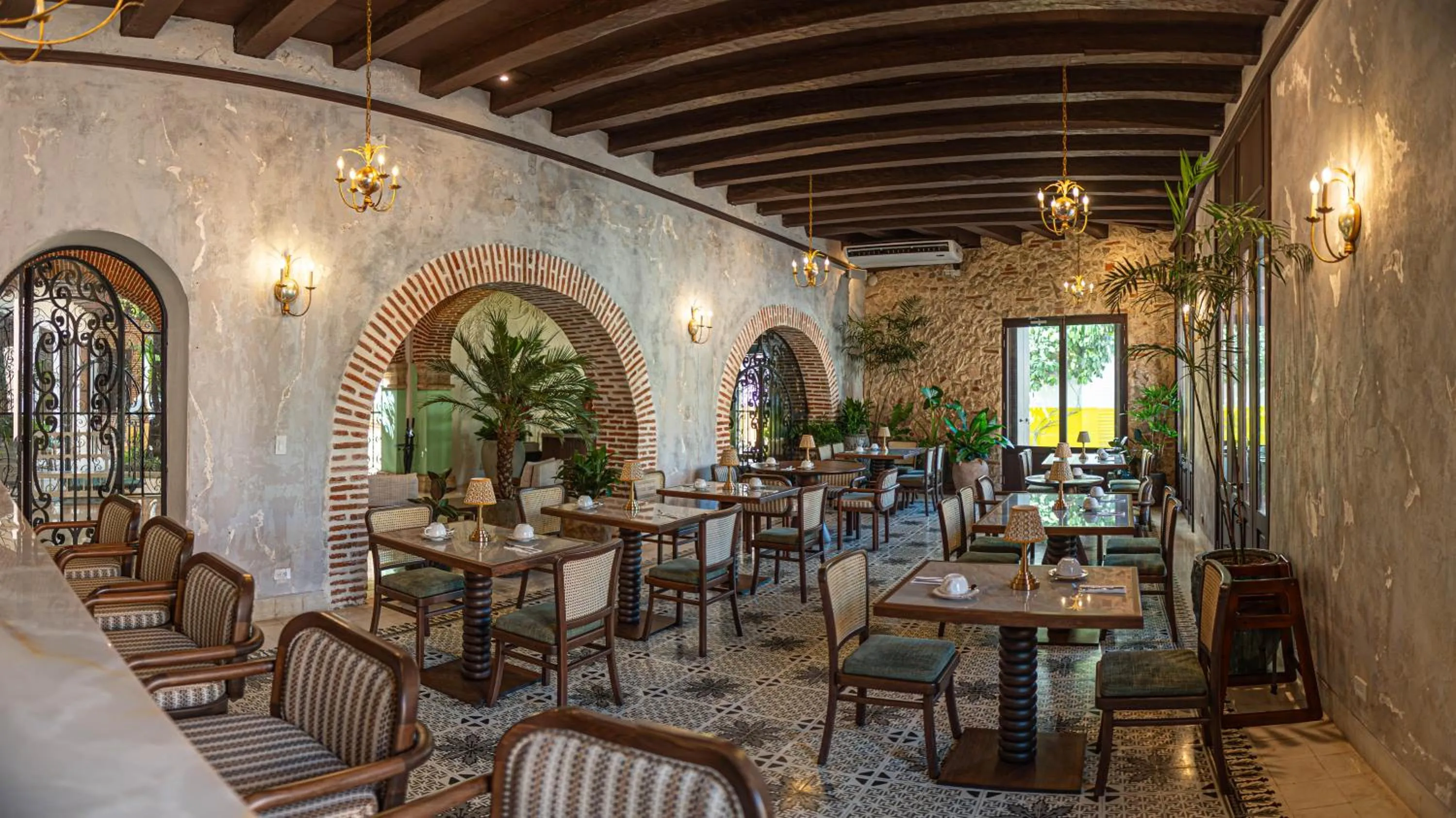 Restaurant/places to eat in Hotel Capellán de Getsemaní