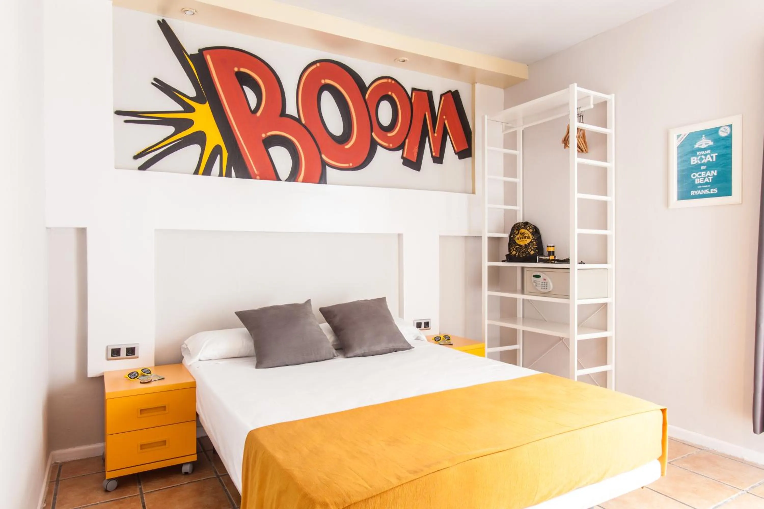 Photo of the whole room, Bed in Ten Hostel