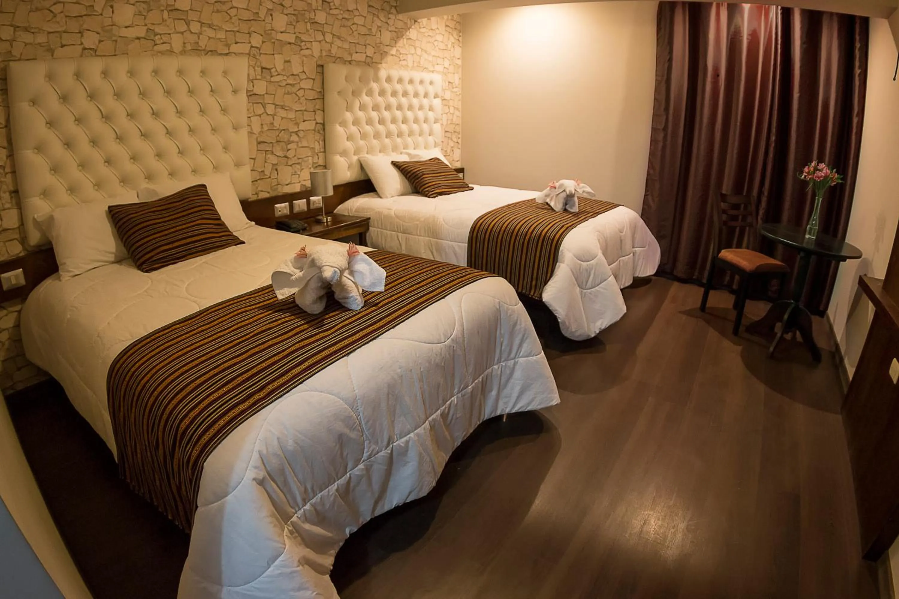 Bedroom, Bed in Ureta Hotel