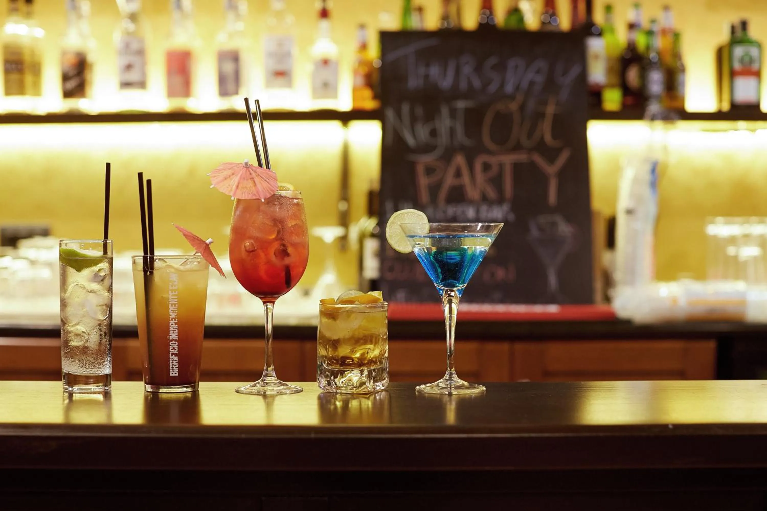 Alcoholic drinks in Alessandro Palace & Bar