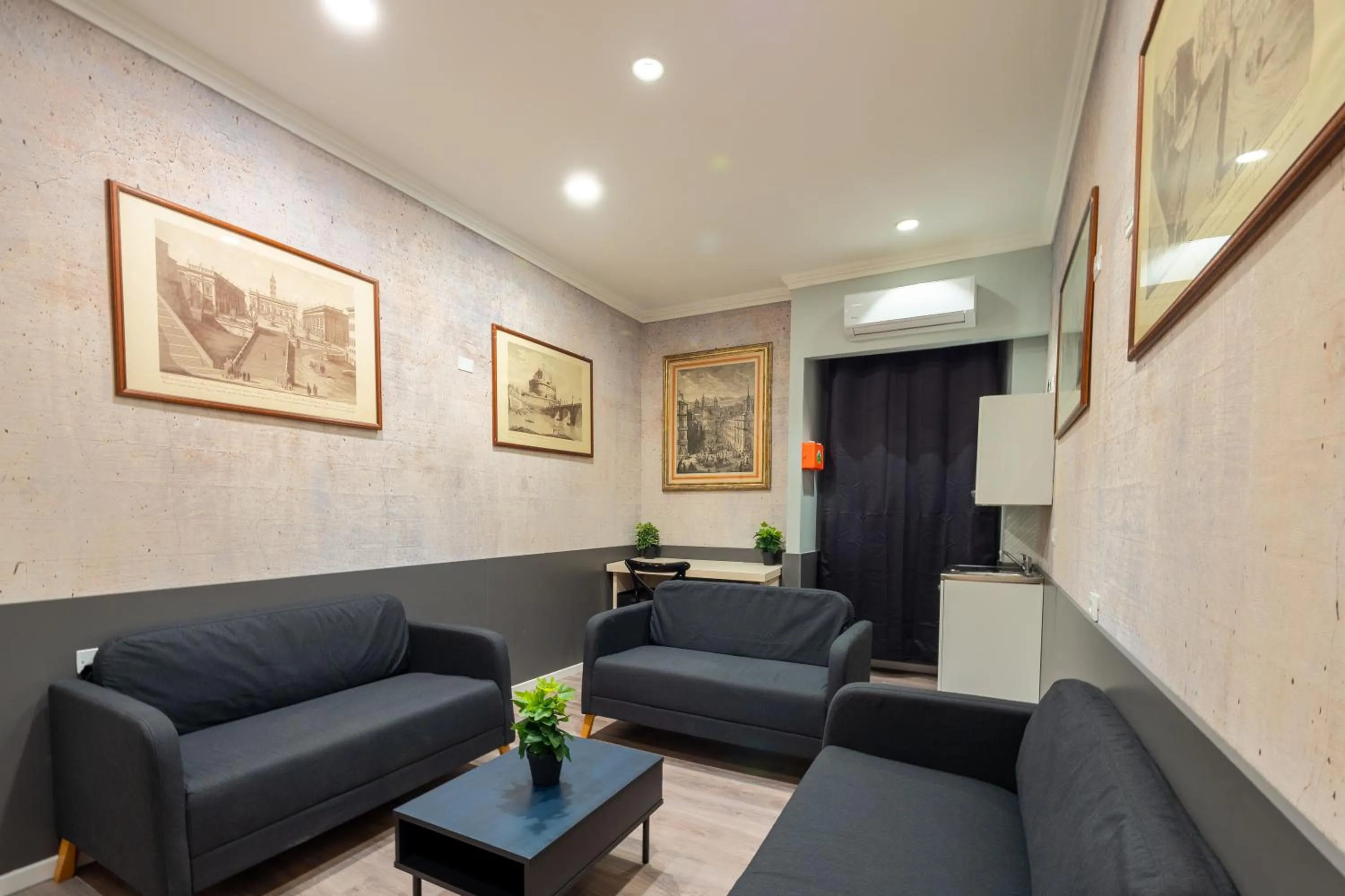 Living room in Alessandro Palace & Bar