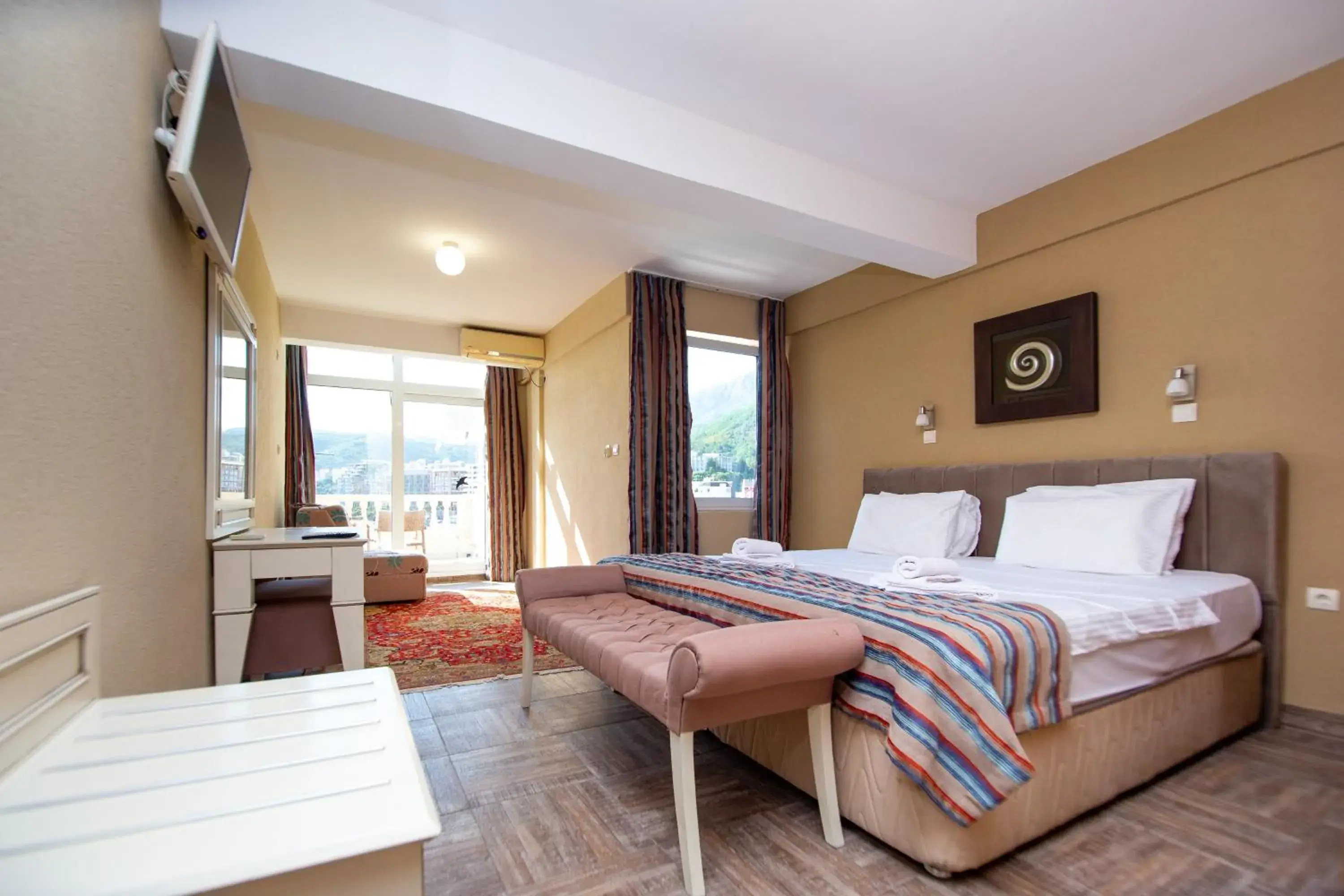 Triple Room with Sea View in New Hotel Kuč By Marvel Triple Room with Sea View in New Hotel Kuč By Marvel
