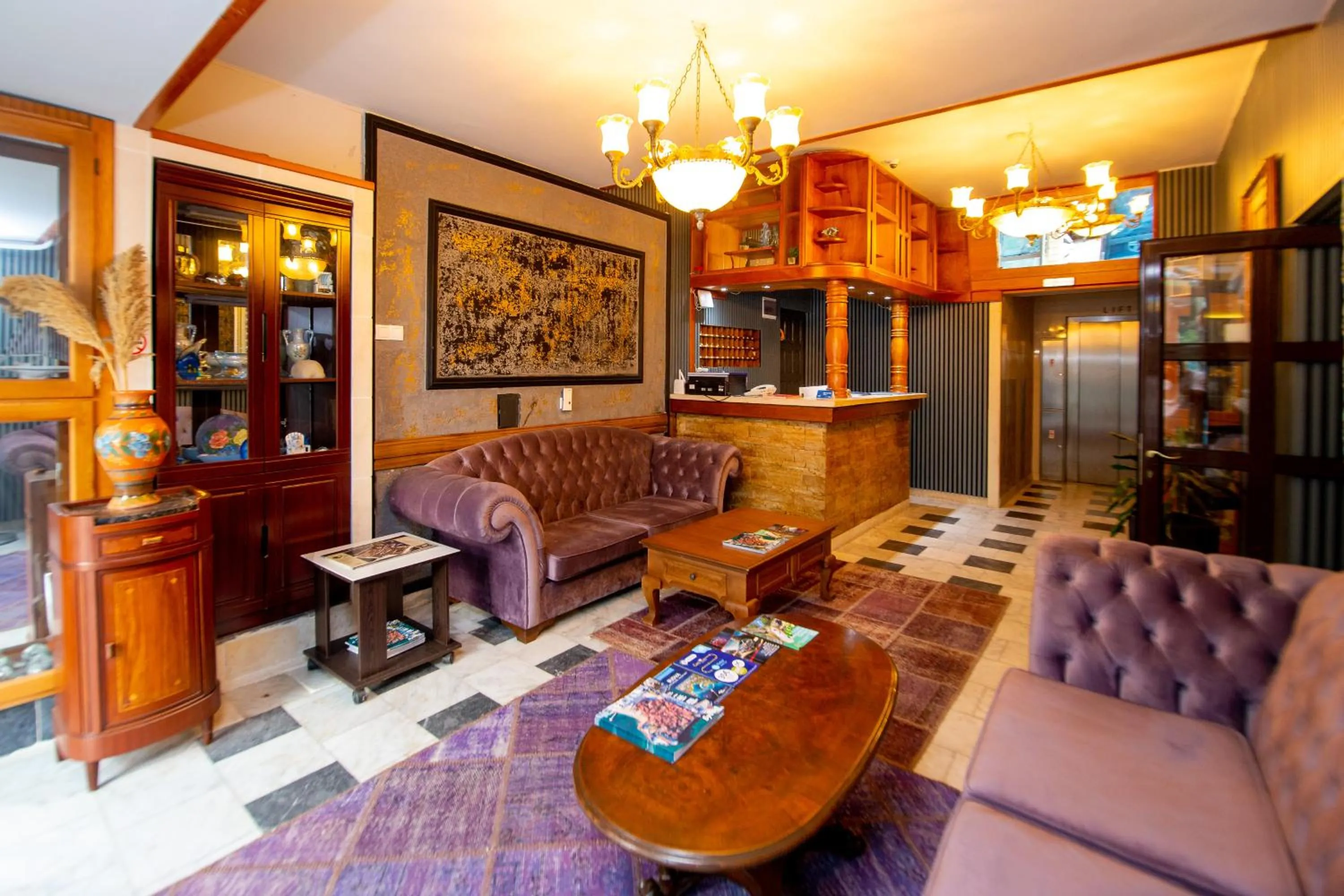 Seating area in New Hotel Kuč By Marvel