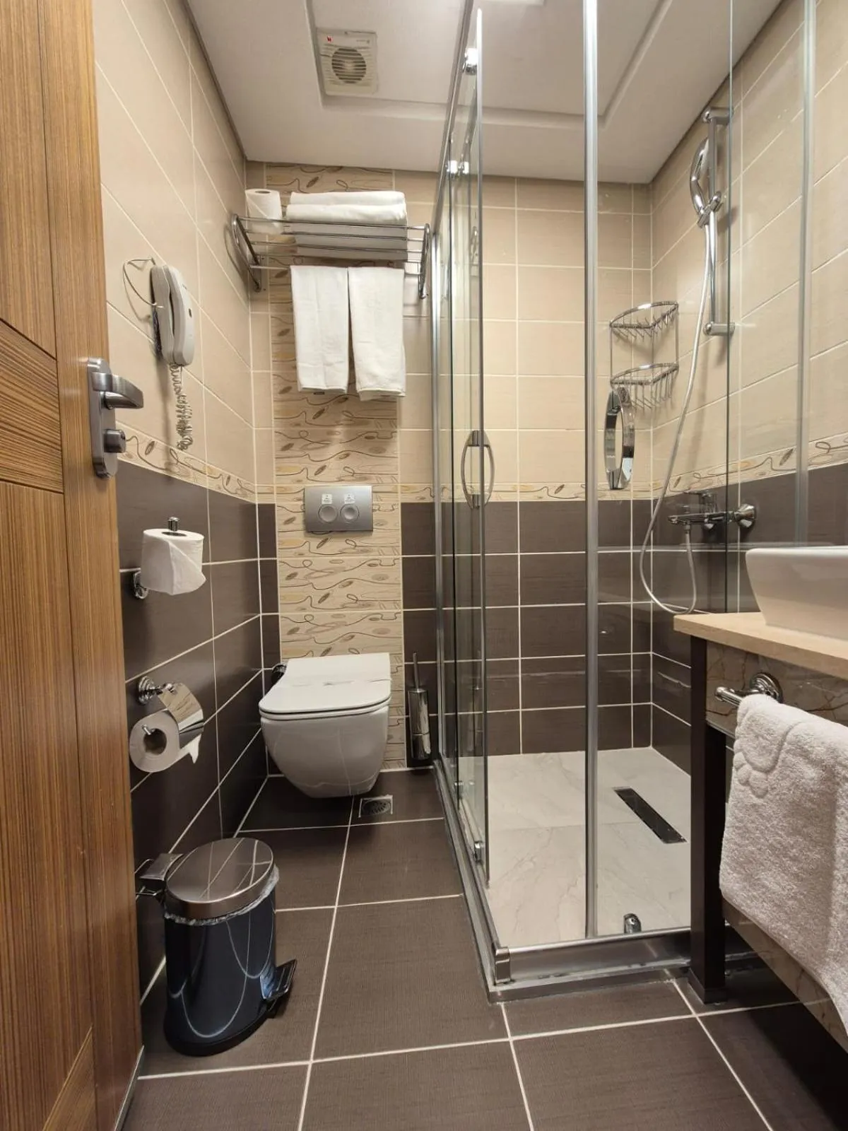 Shower in İstanbul Trend Hotel Old City