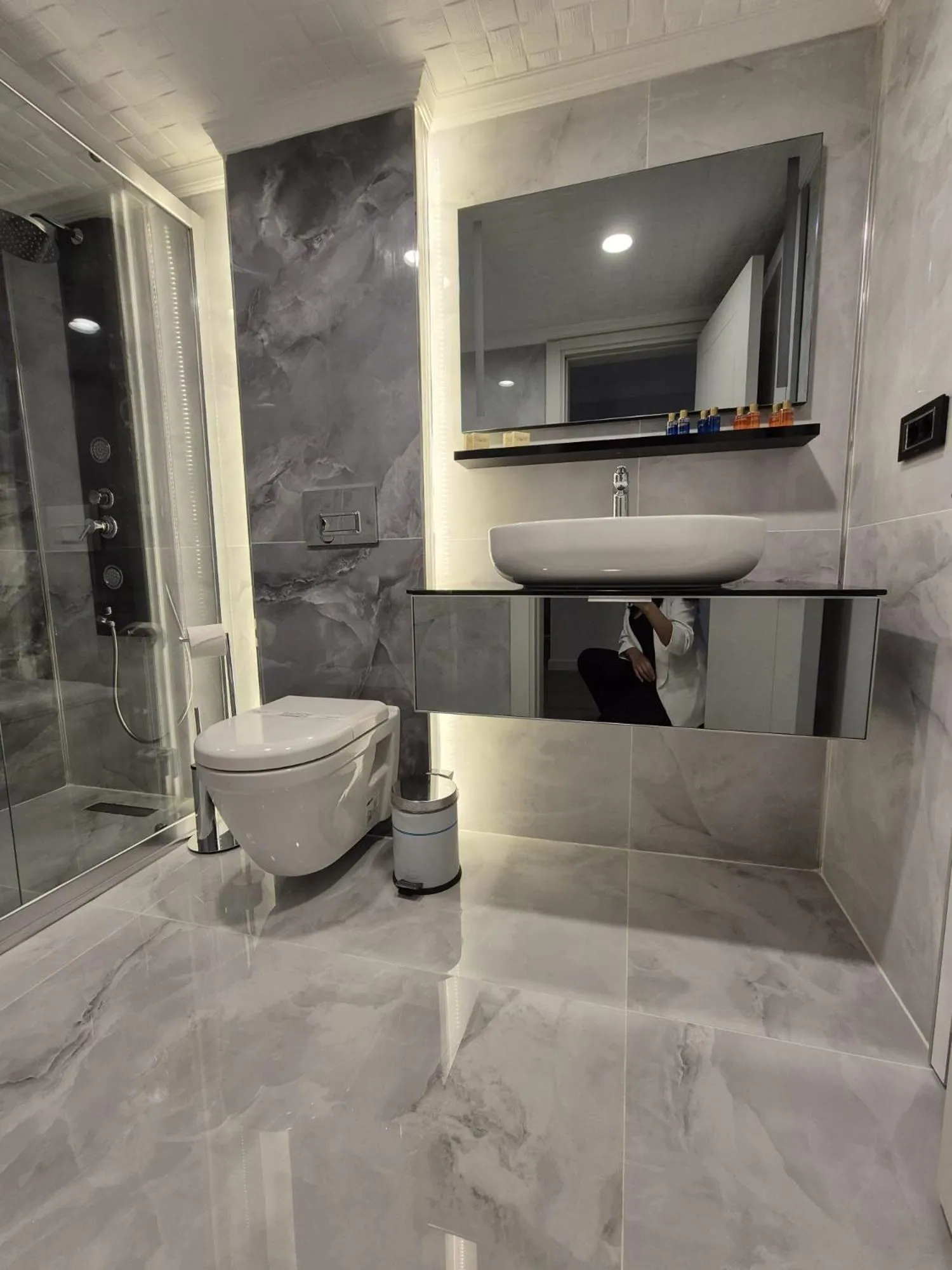 Toilet in İstanbul Trend Hotel Old City