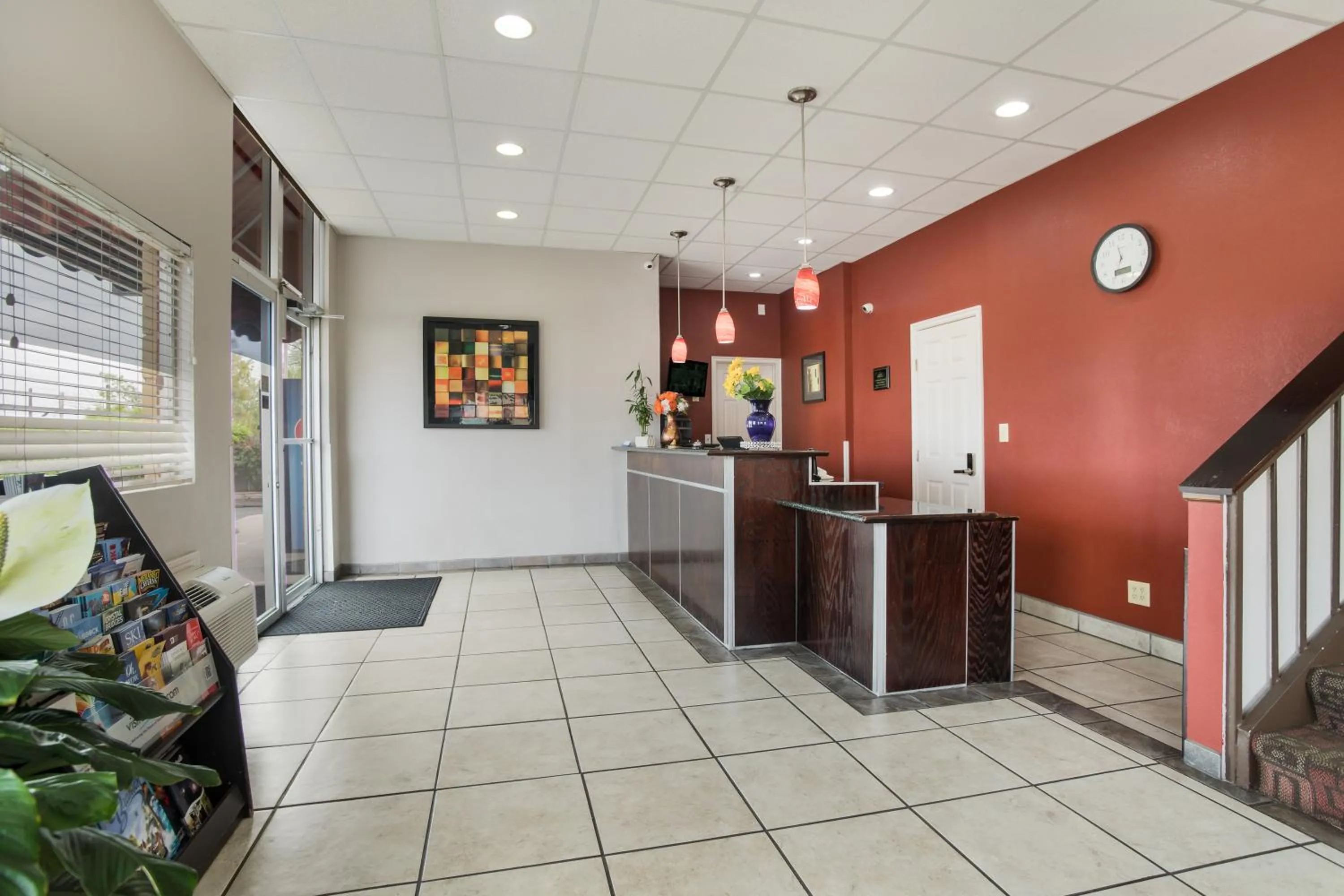 Lobby or reception in Americas Best Value Inn Tulsa I-44
