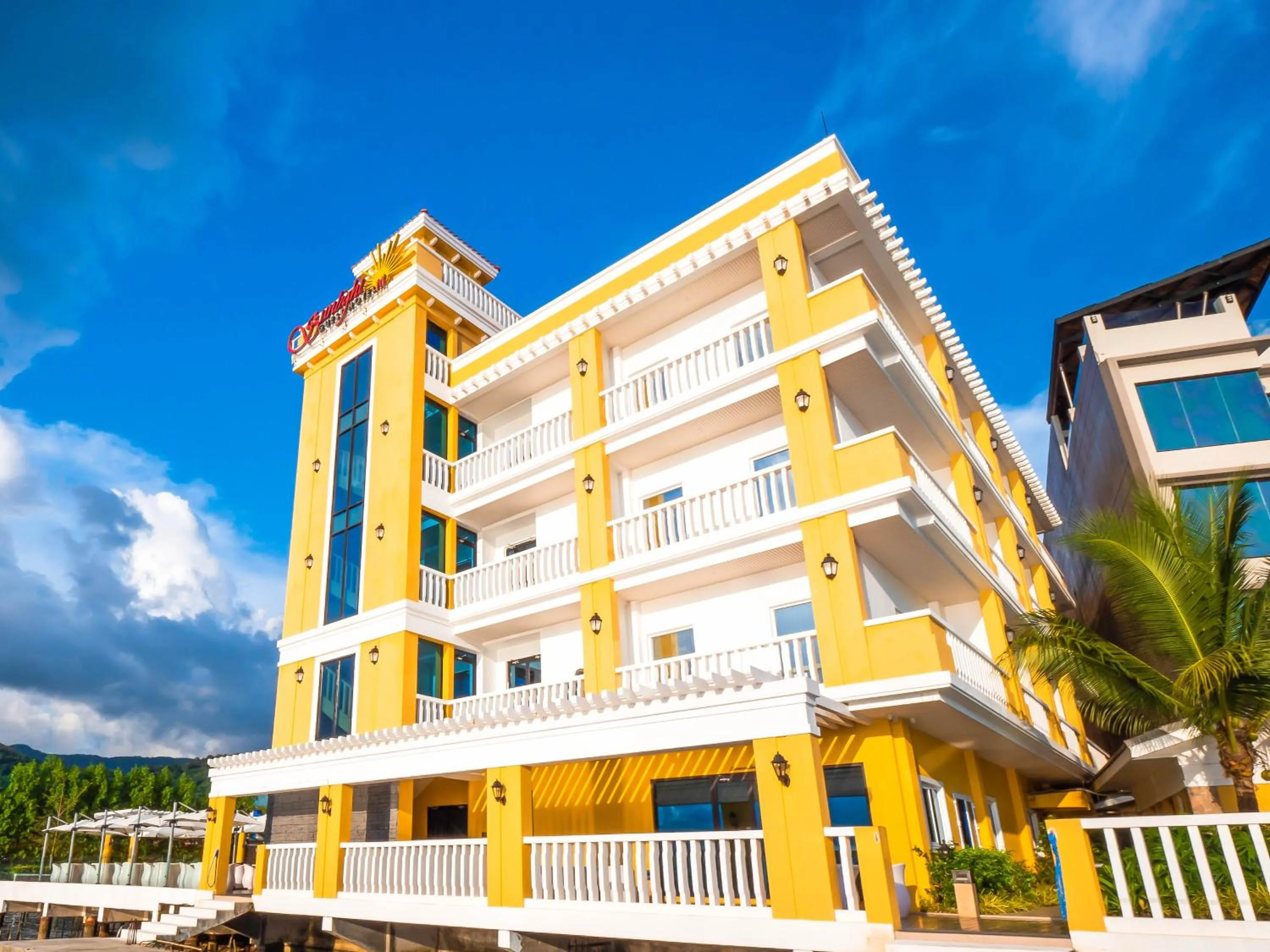 Property building in Sunlight Hotel Coron