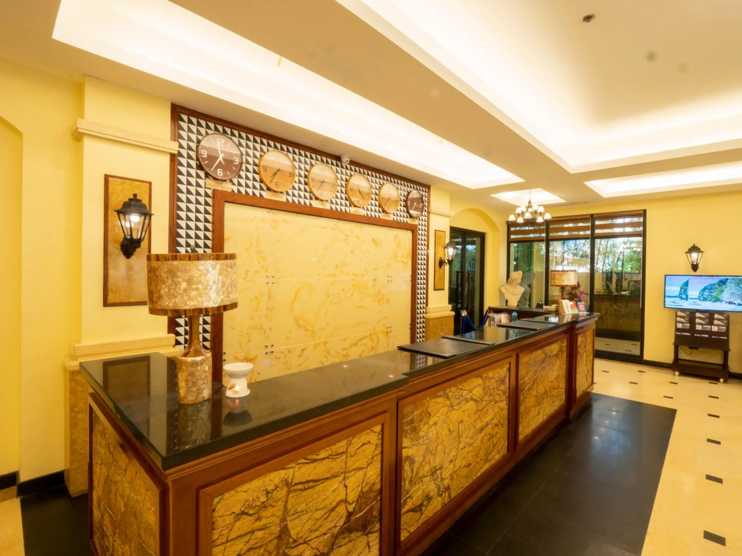 Lobby or reception in Sunlight Hotel Coron