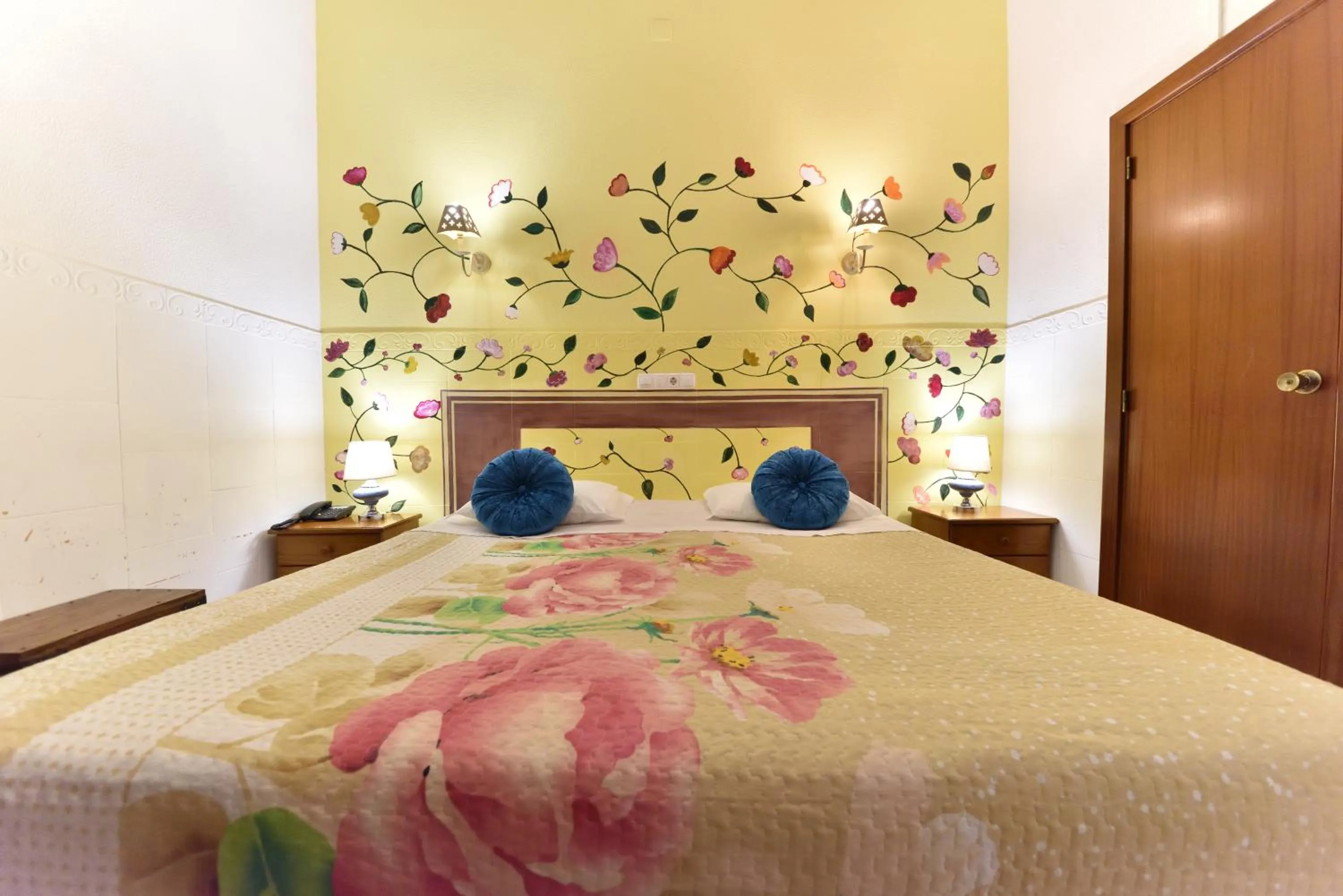 Bed in Hotel Bejense