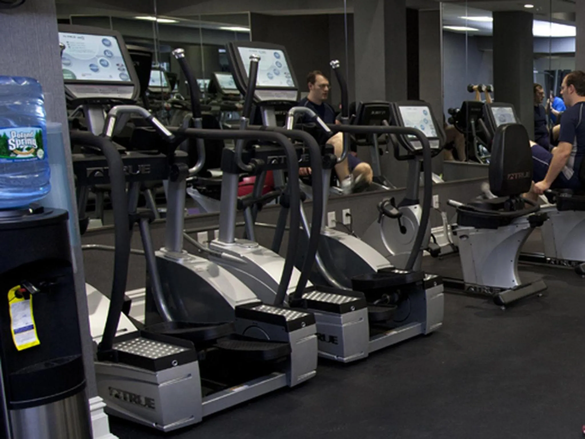 Fitness centre/facilities in The Manhattan Club