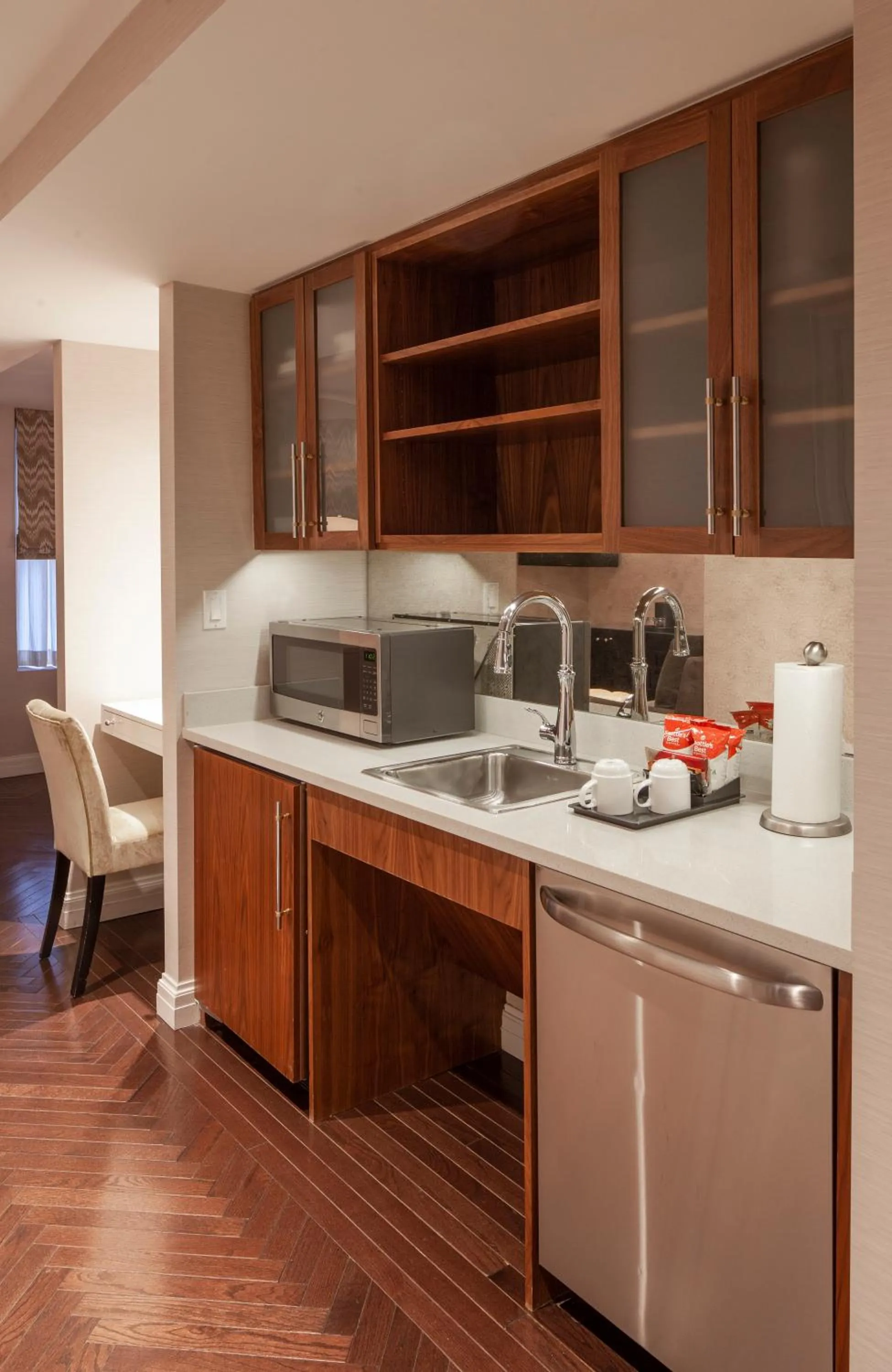 Kitchen or kitchenette in The Manhattan Club