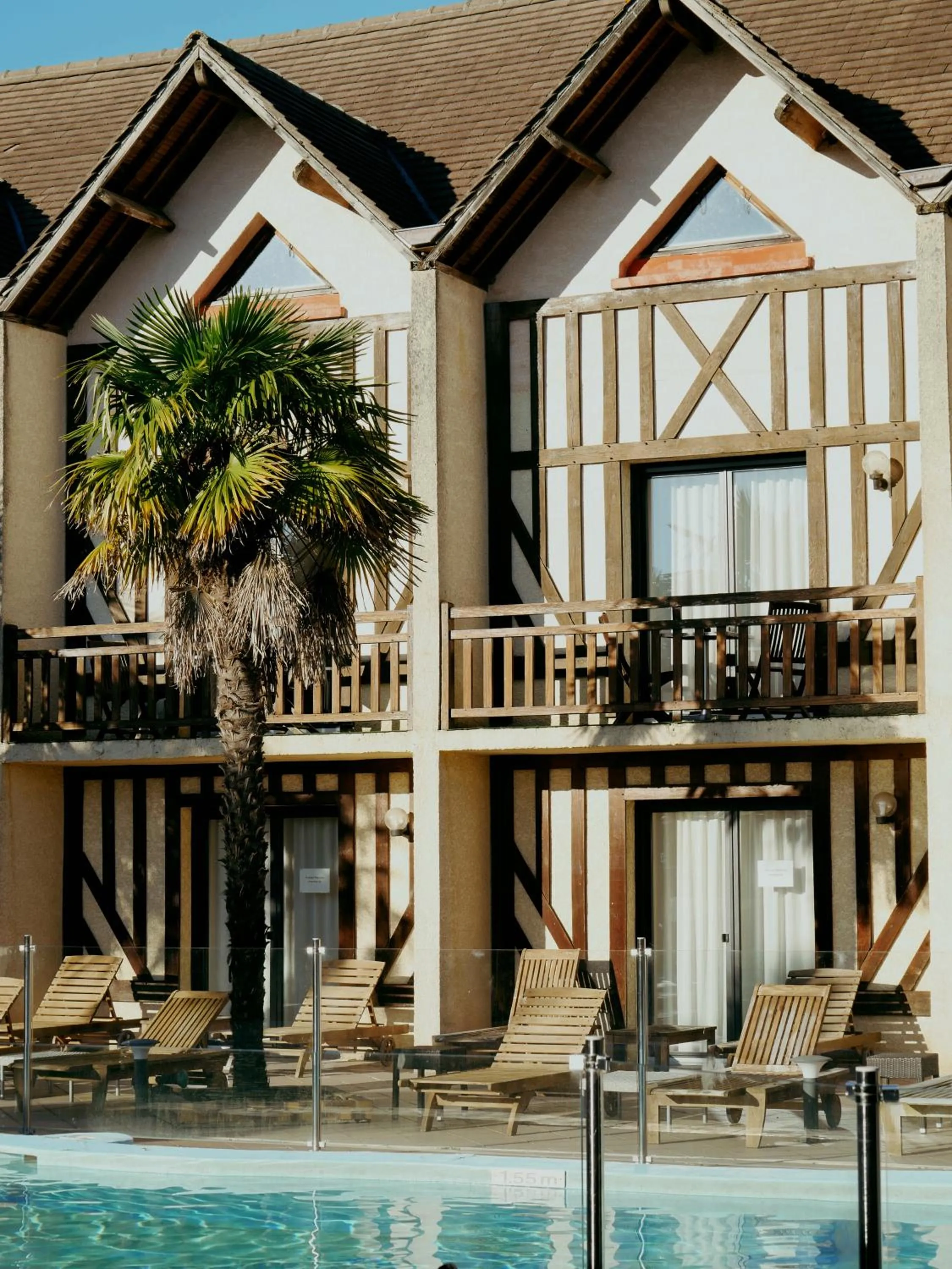 Property building in Logis Hôtel Restaurant - Le Clos Deauville Saint Gatien