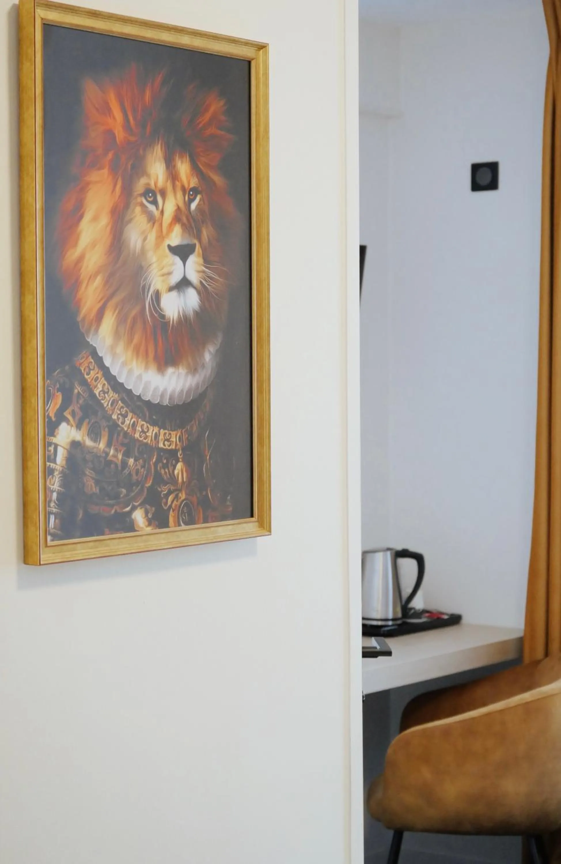 Decorative detail in Logis Hôtel Restaurant - Le Clos Deauville Saint Gatien