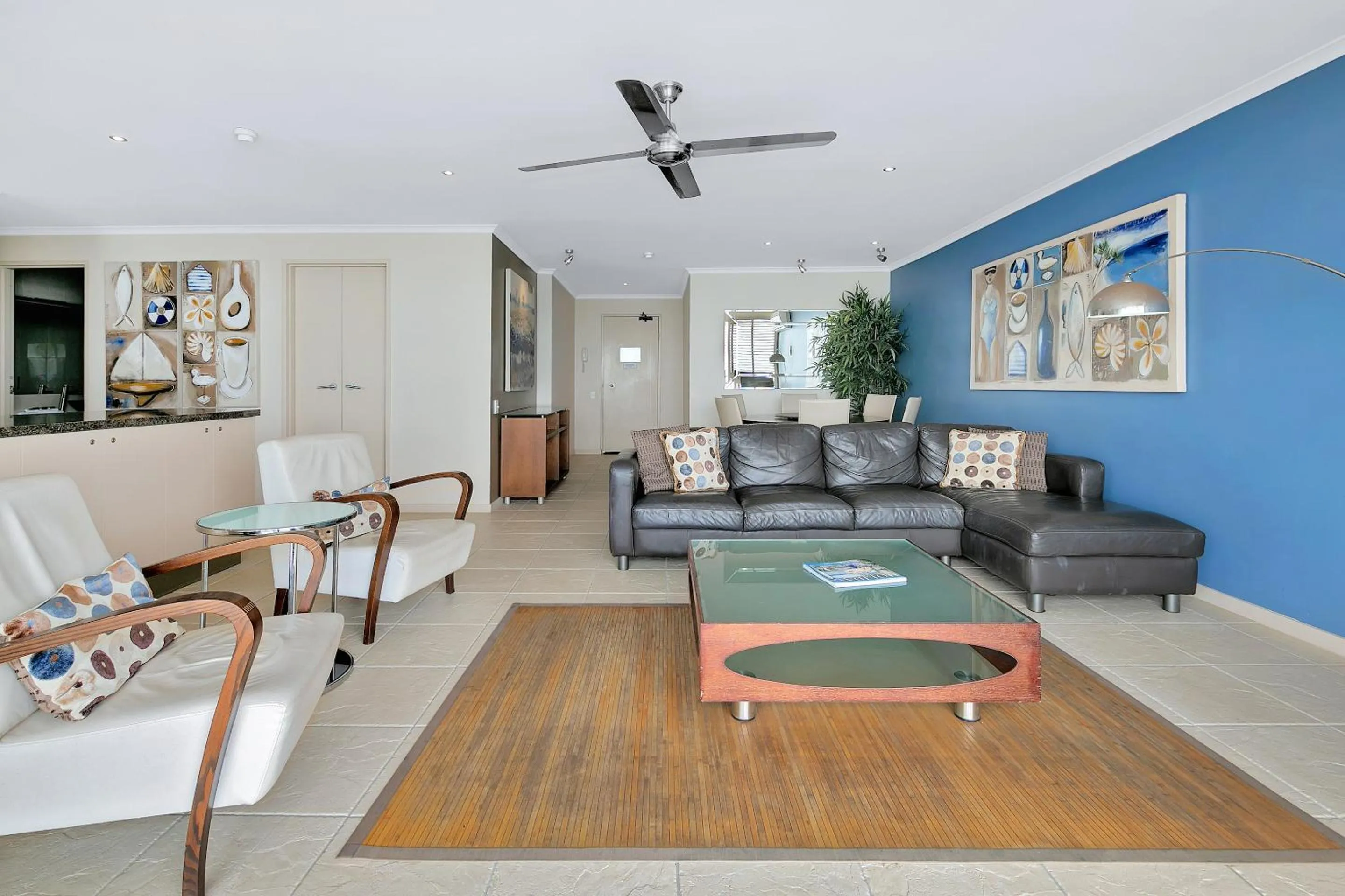 Kitchen or kitchenette in Seaview Resort