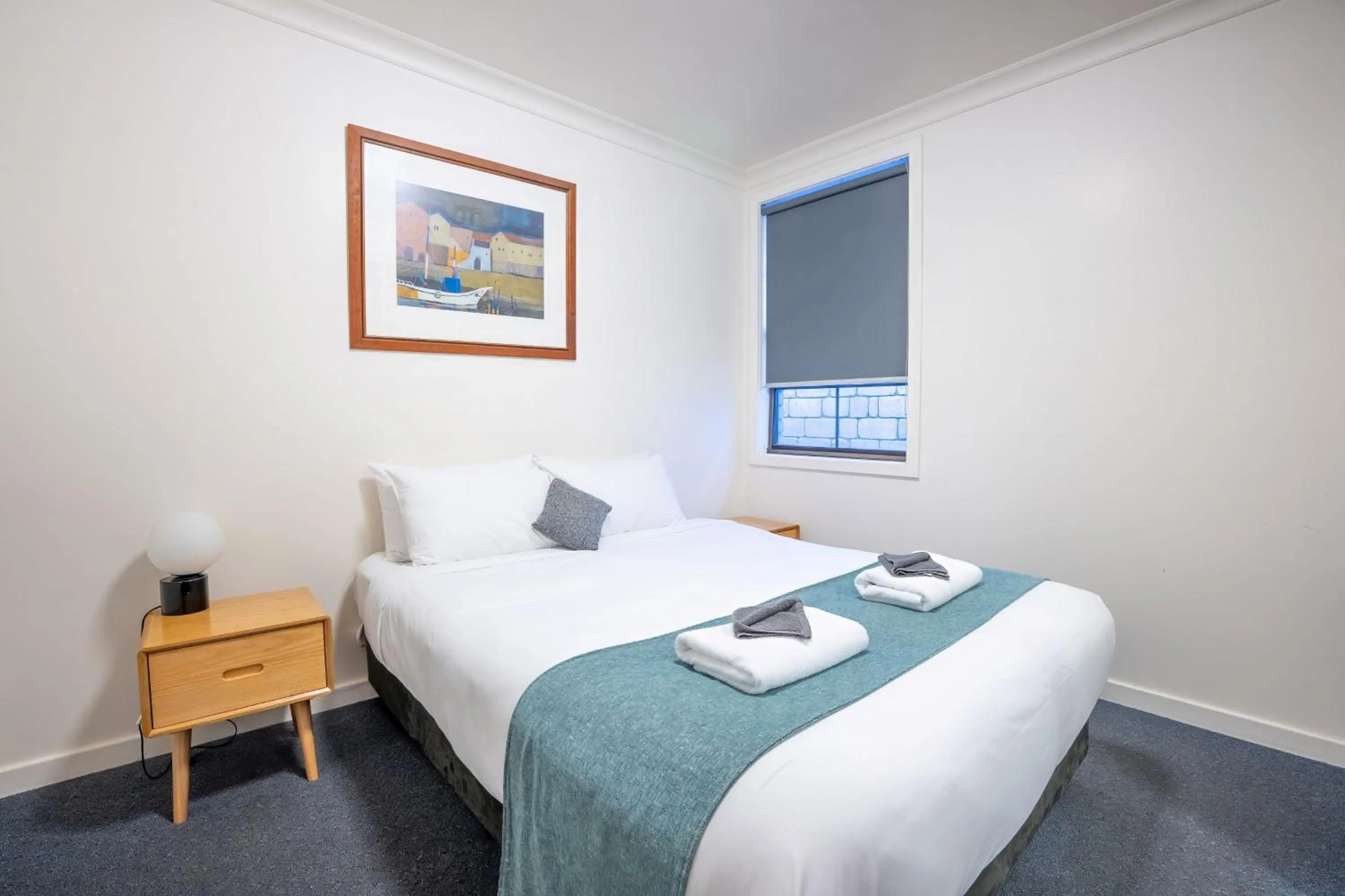 Bed in Olde Tudor Hotel