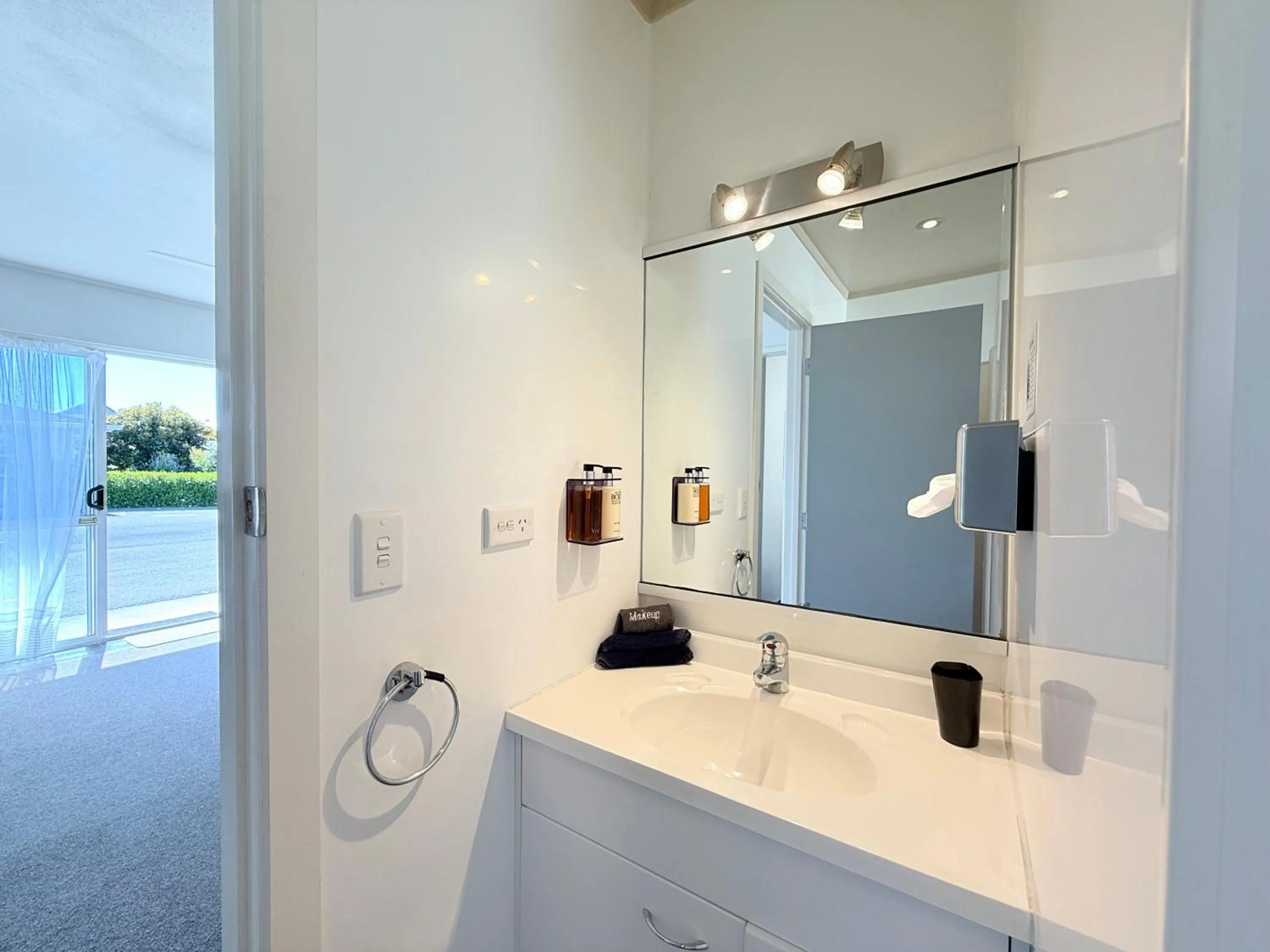 Bathroom in ASURE Fountain Resort Motel