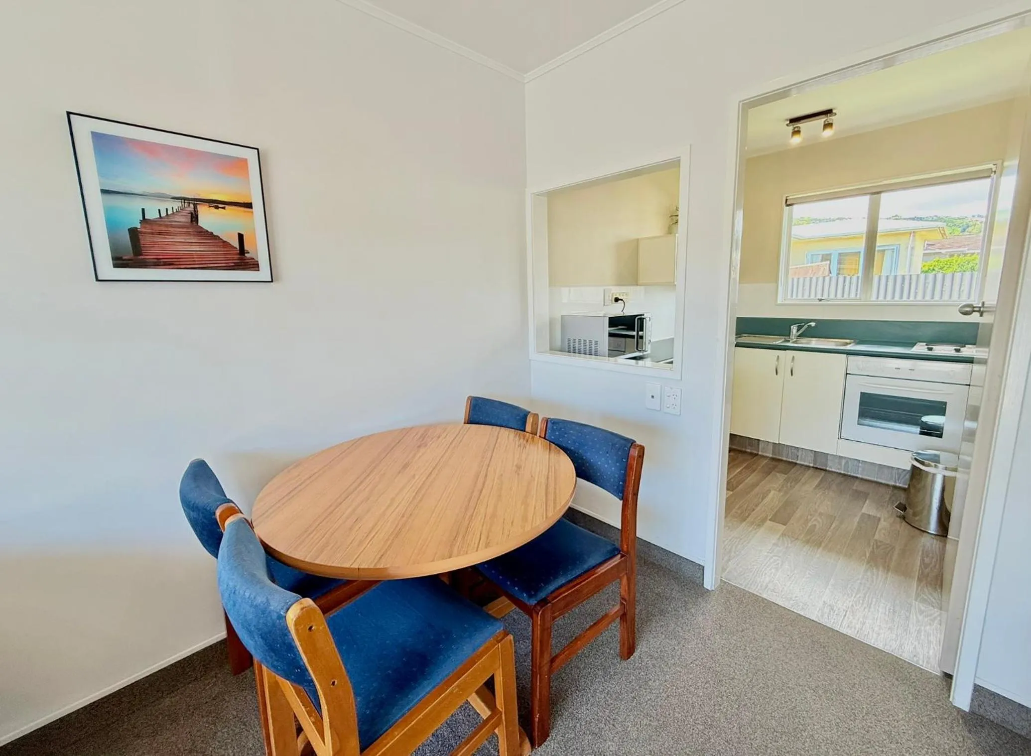 Kitchen or kitchenette in ASURE Fountain Resort Motel