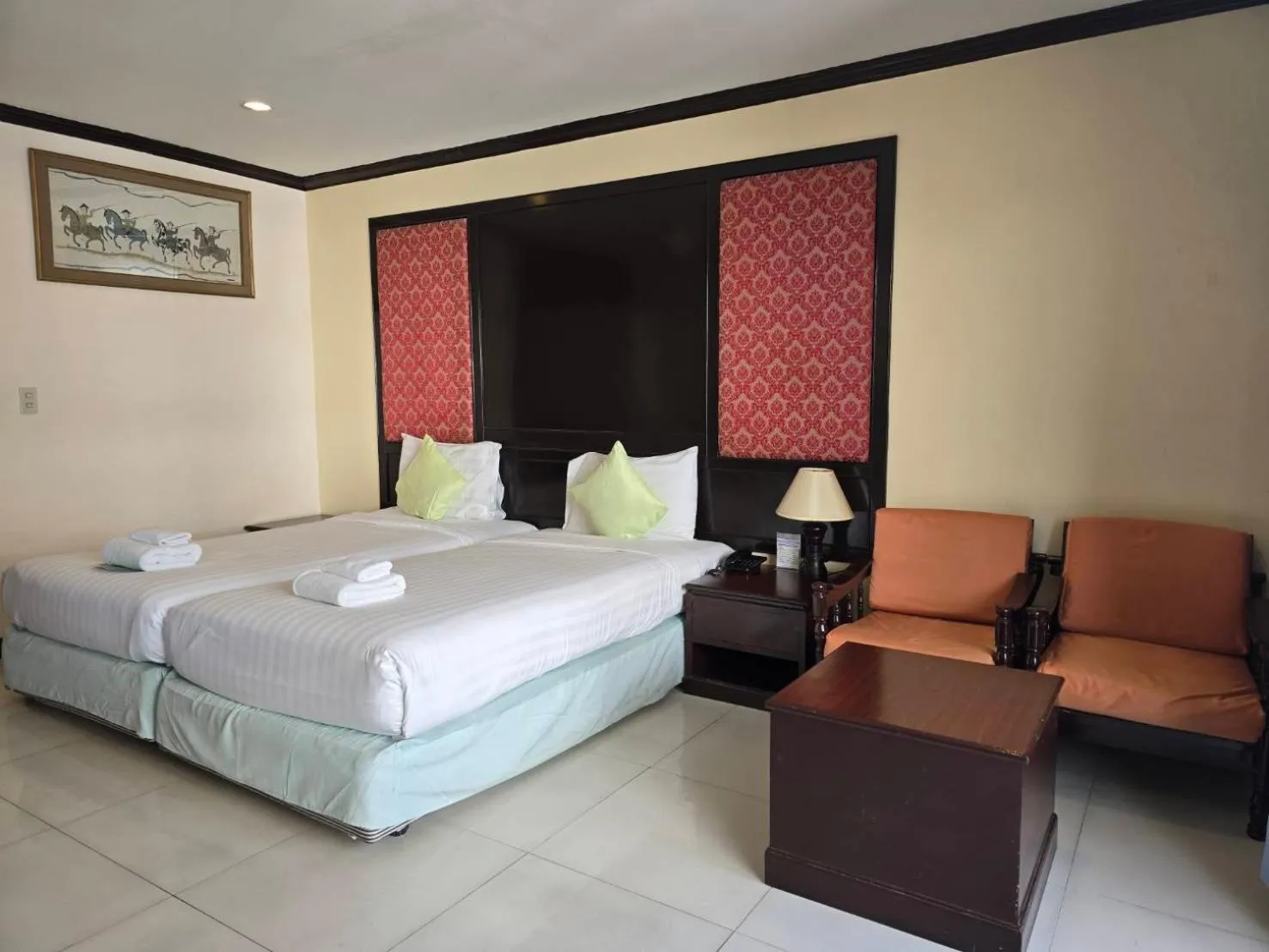 Seating area, Bed in Mike Beach Resort