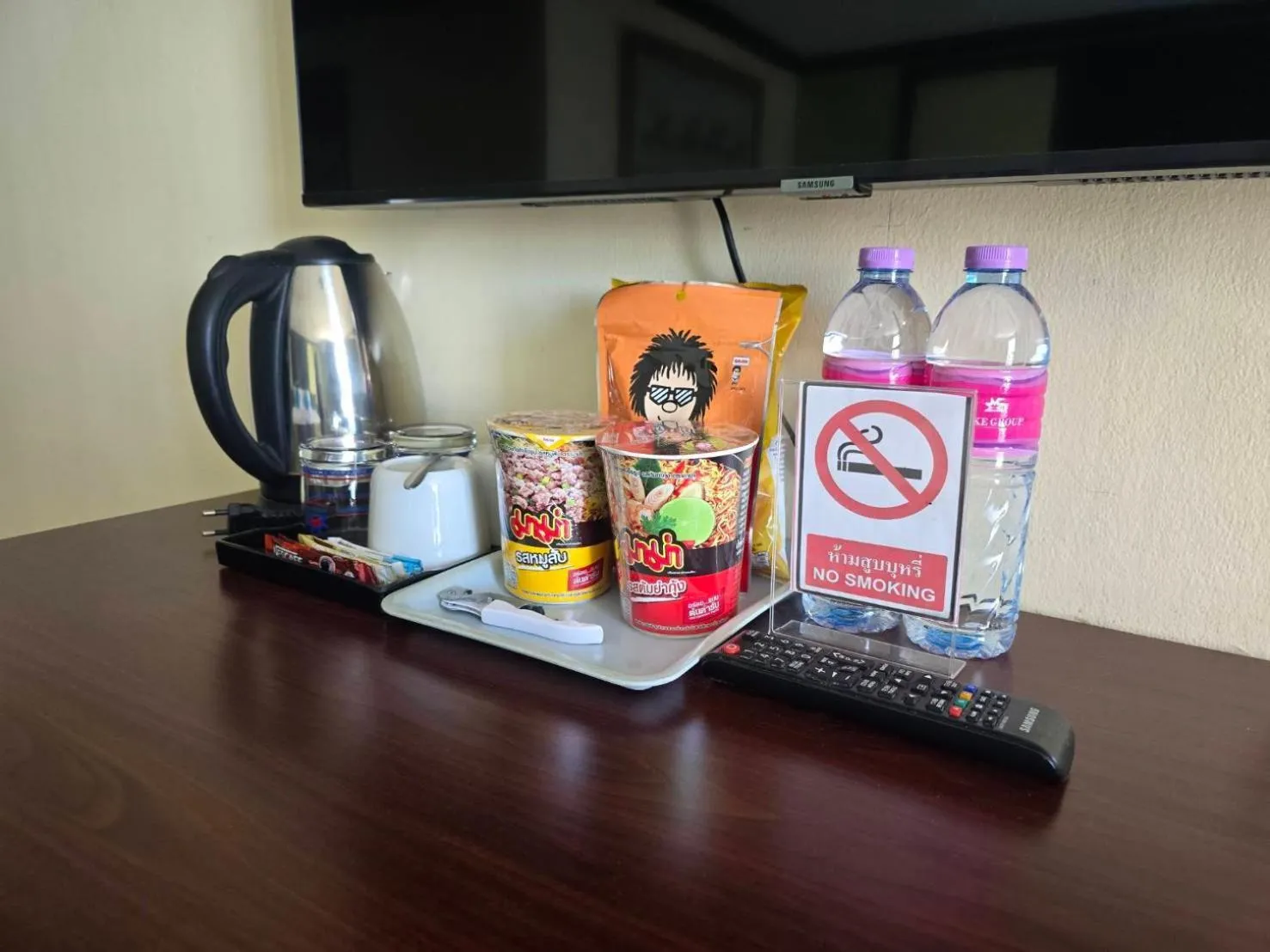 Bedroom in Mike Beach Resort