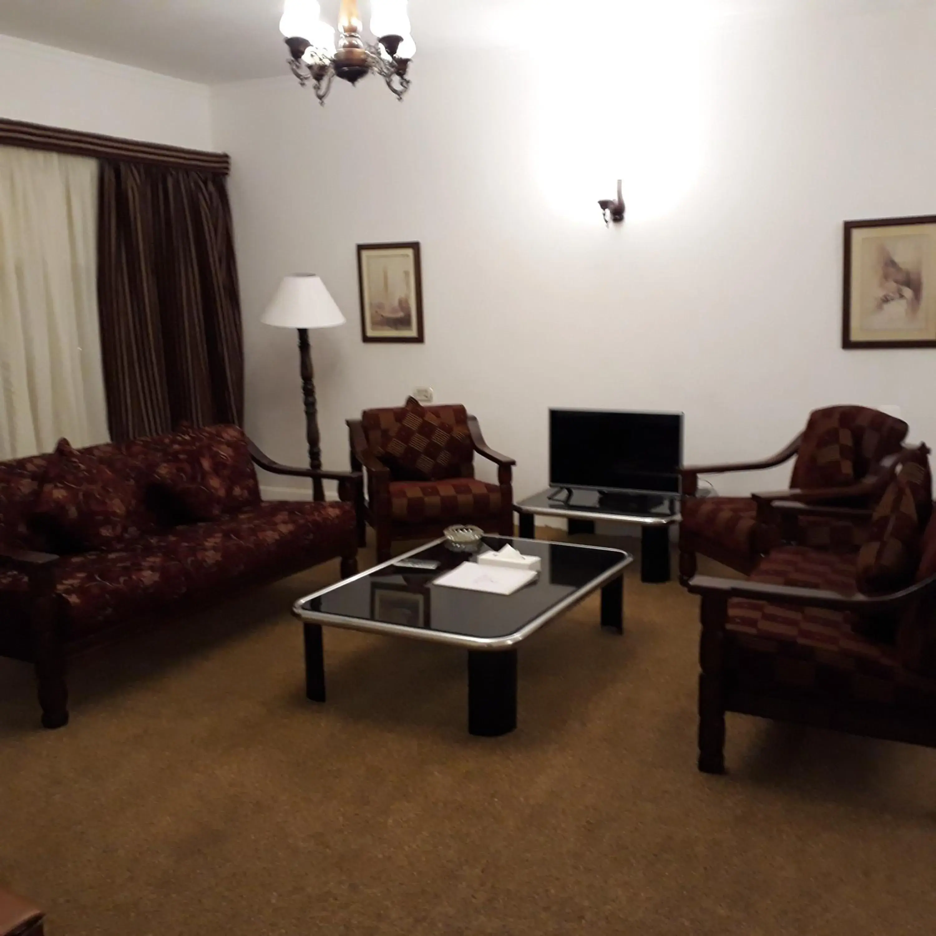 Suite with Balcony - single occupancy in Royal Maadi Hotel Suite with Balcony - single occupancy in Royal Maadi Hotel