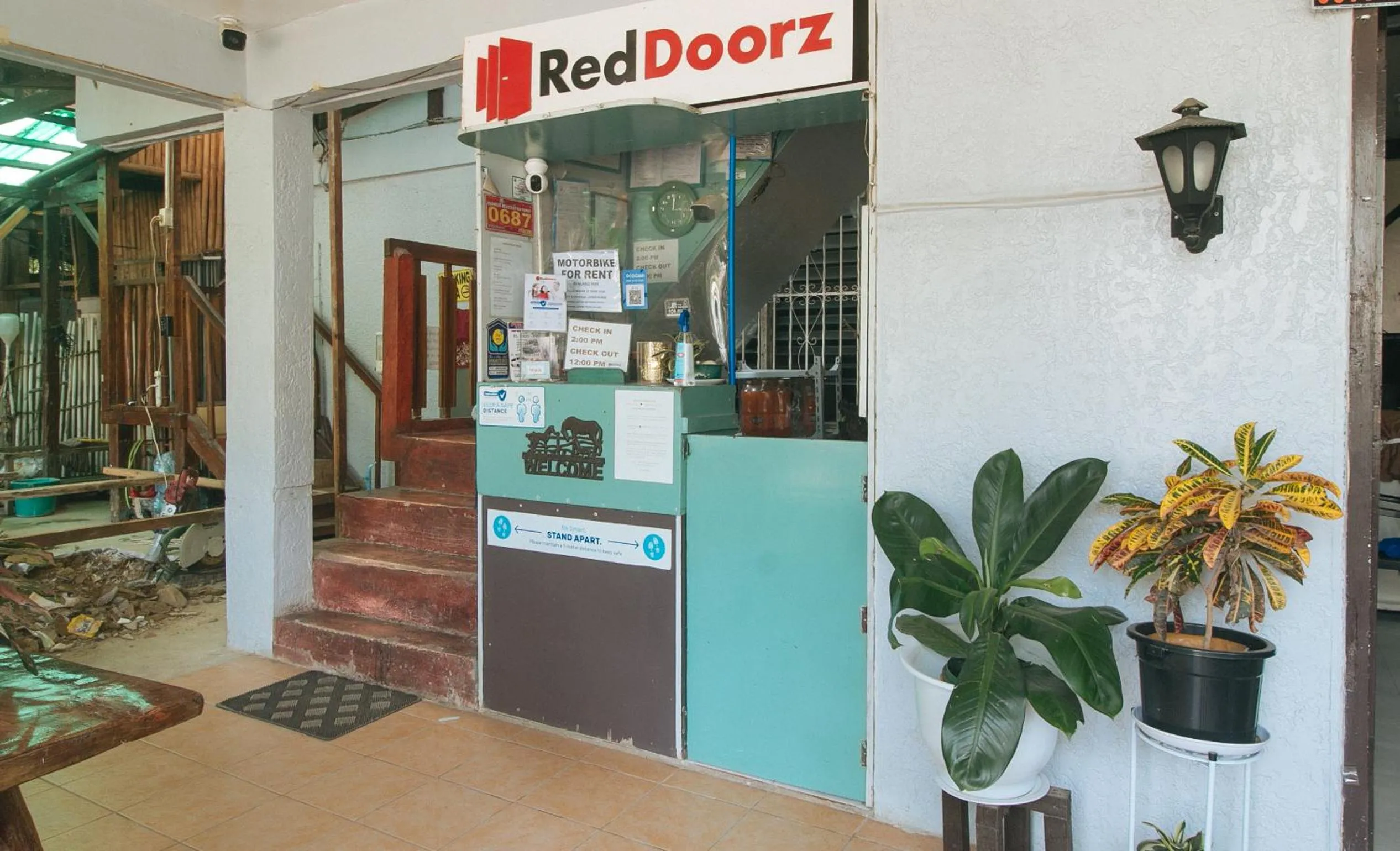 Lobby or reception in RedDoorz at Bunakidz Lodge El Nido Palawan