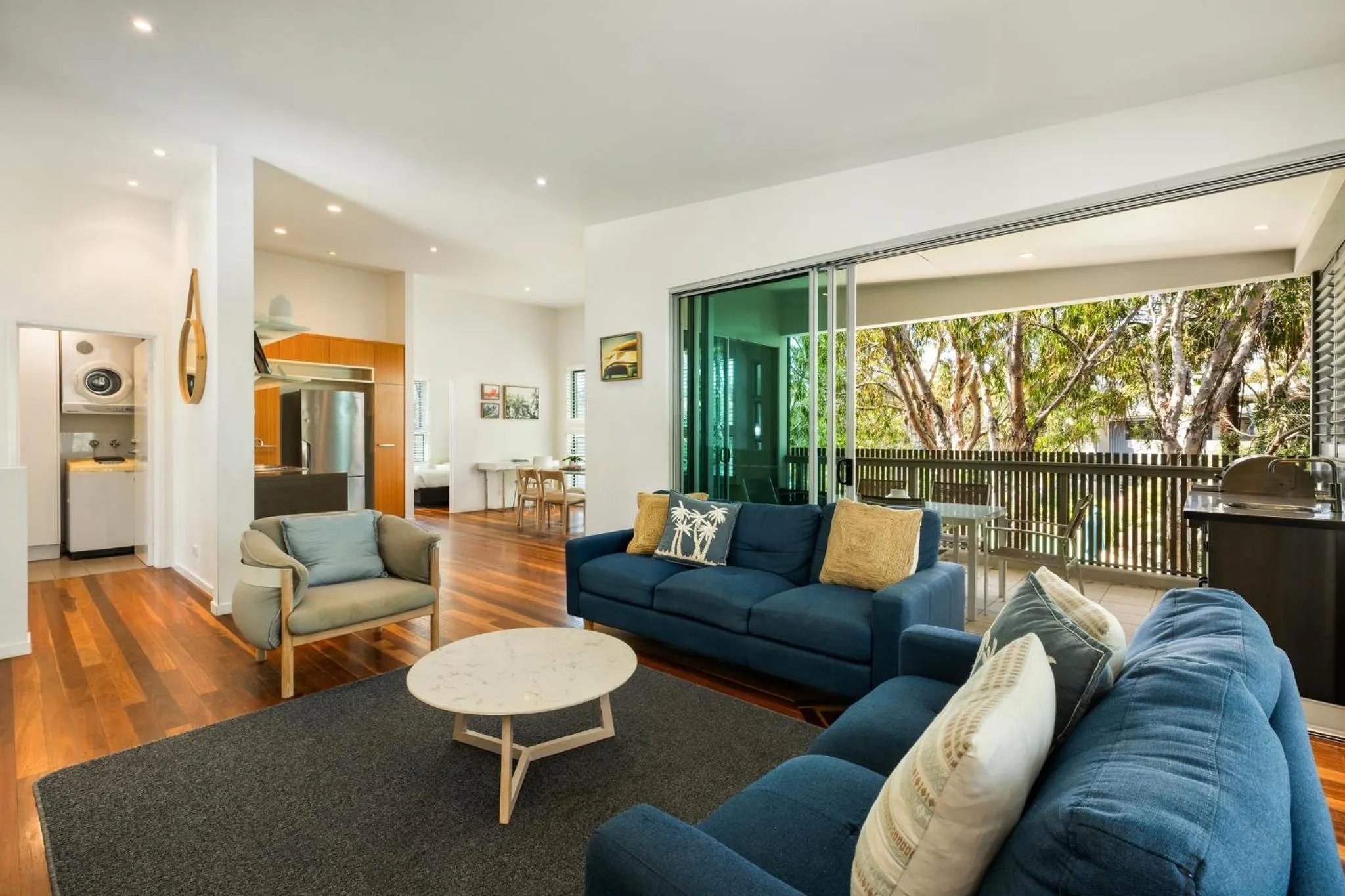 TV and multimedia in East On Byron Bay Apartments