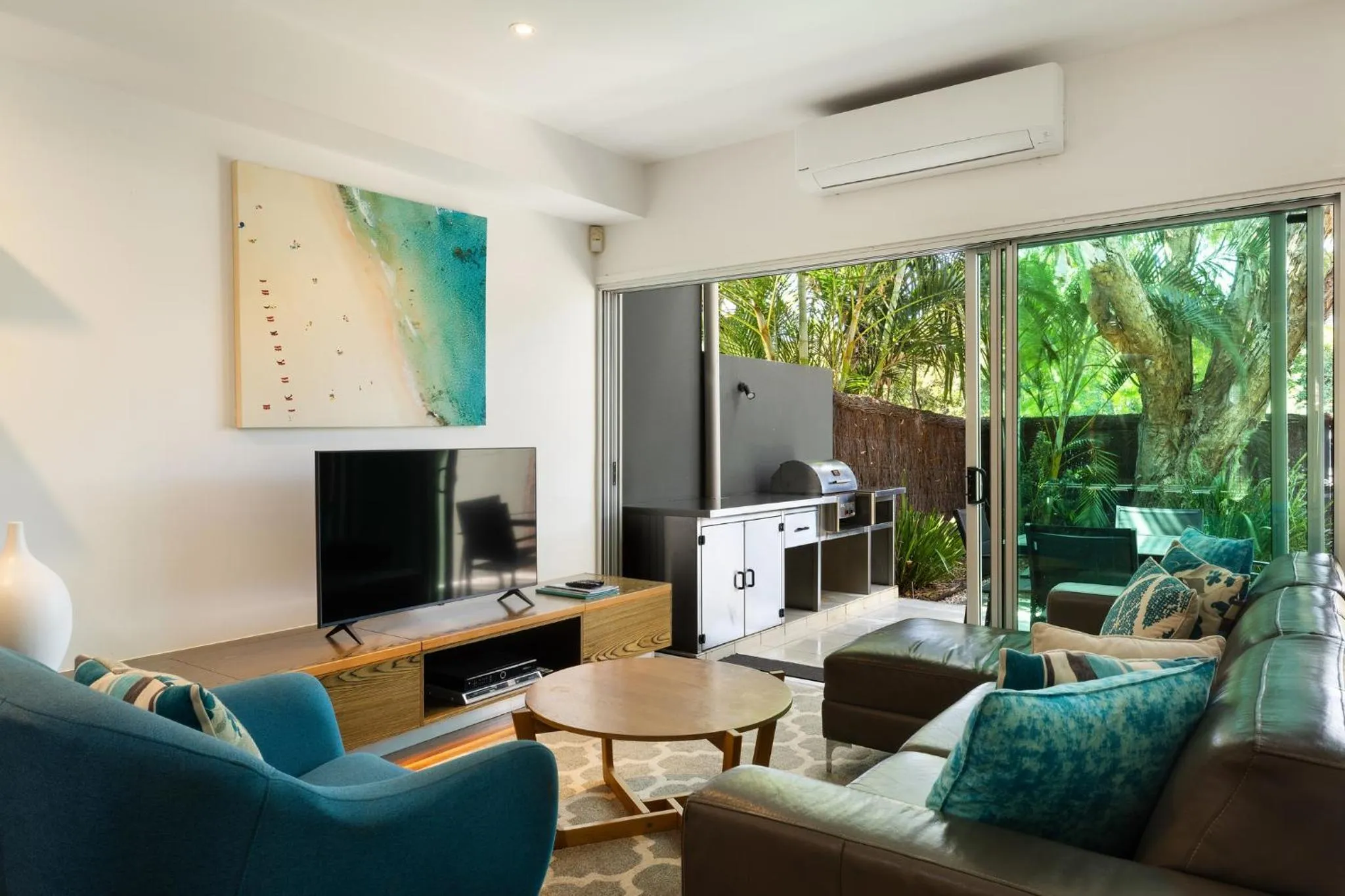 Natural landscape in East On Byron Bay Apartments