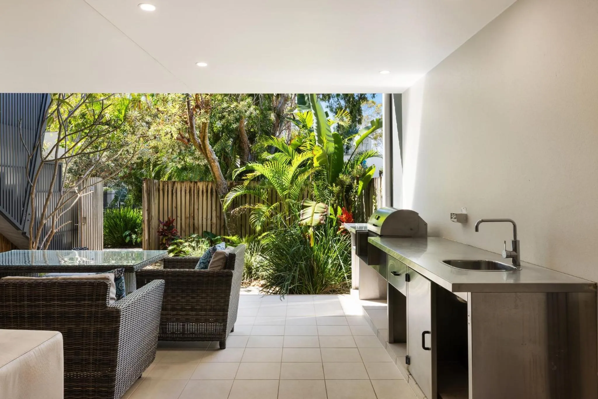 Day in East On Byron Bay Apartments