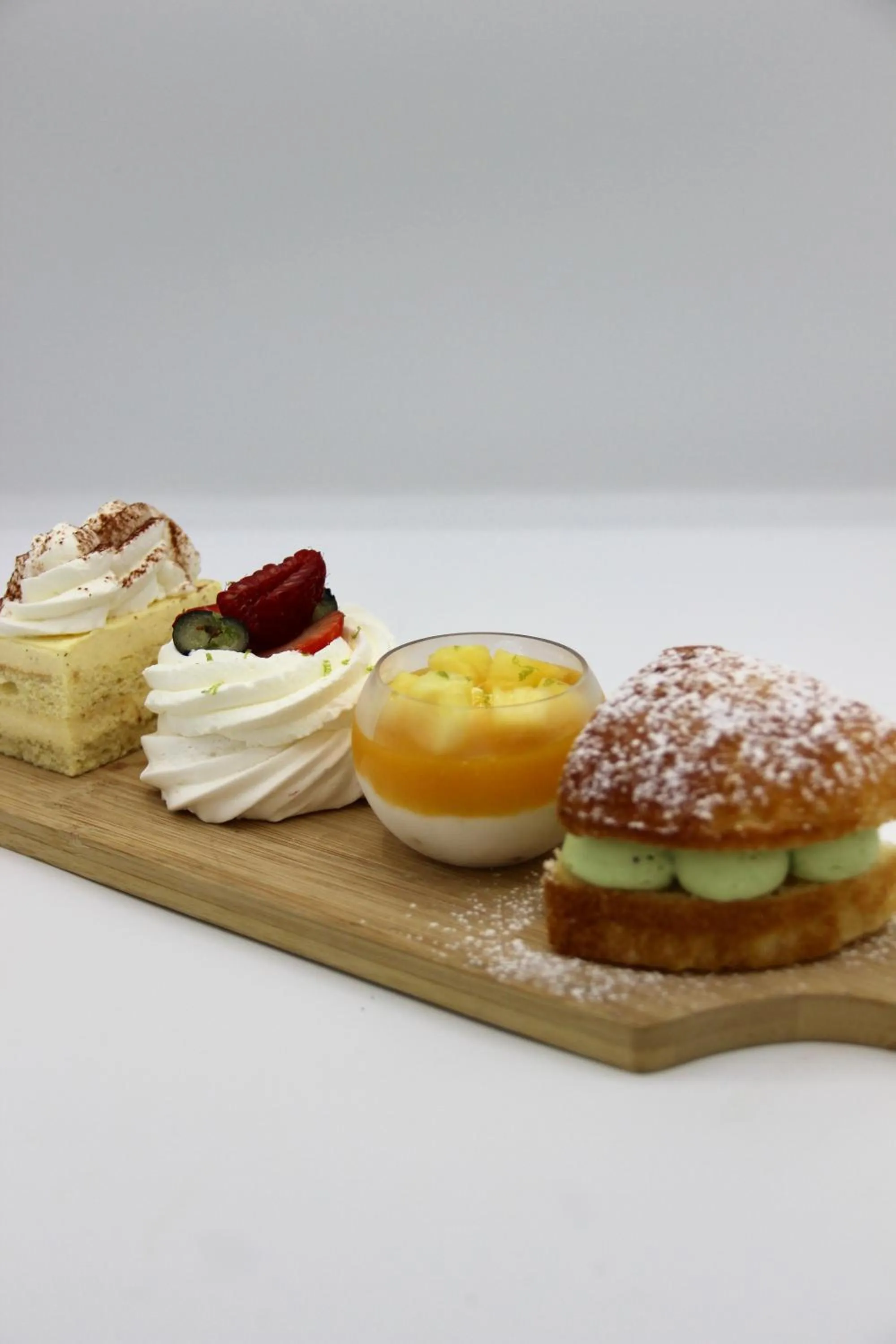 Restaurant/places to eat in Hôtel Golf & Spa Château de la Bégude The Originals Collection